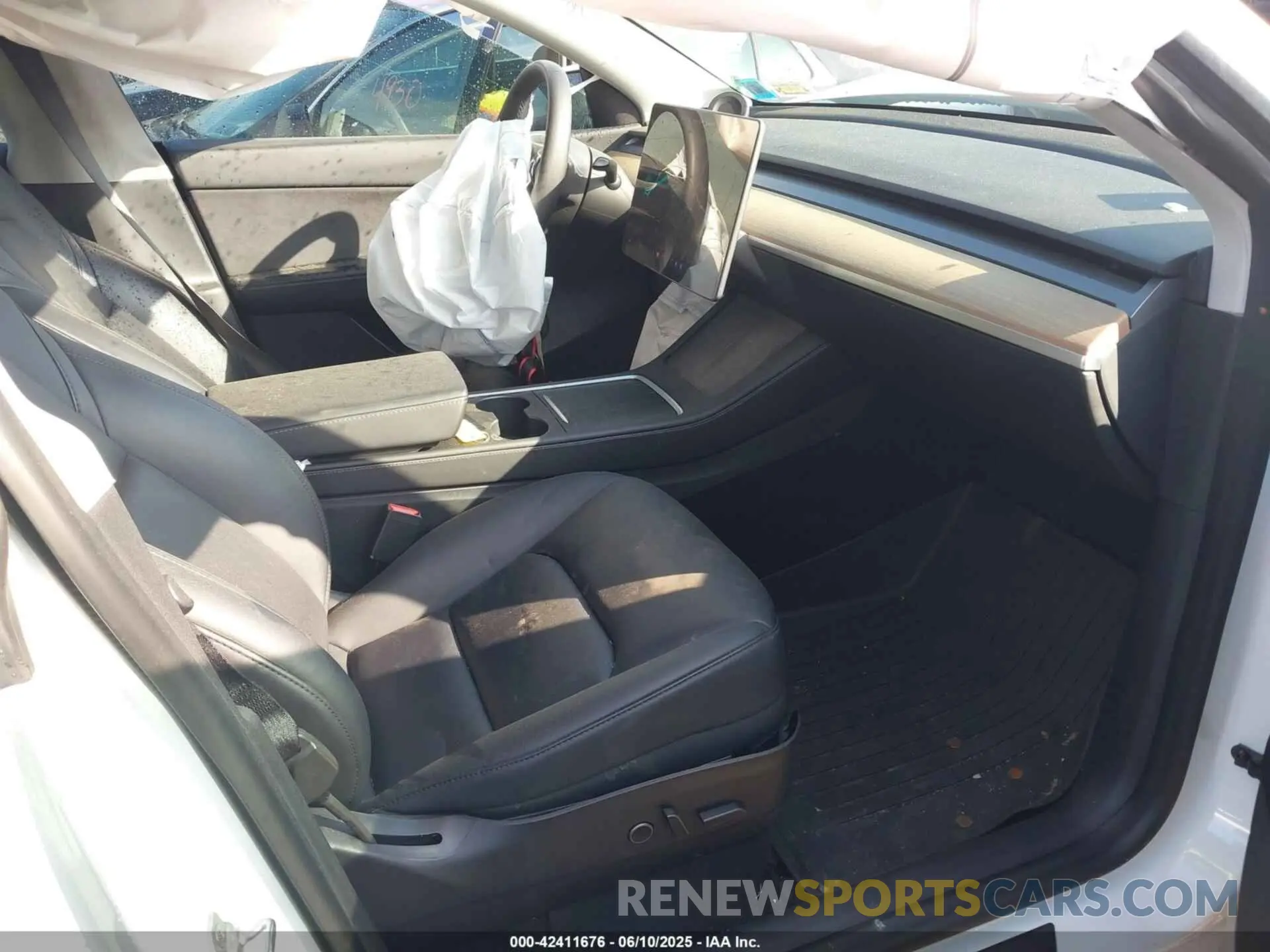 5 Фотография поврежденного автомобиля 5YJYGDEE5MF184000 TESLA MODEL Y 2021