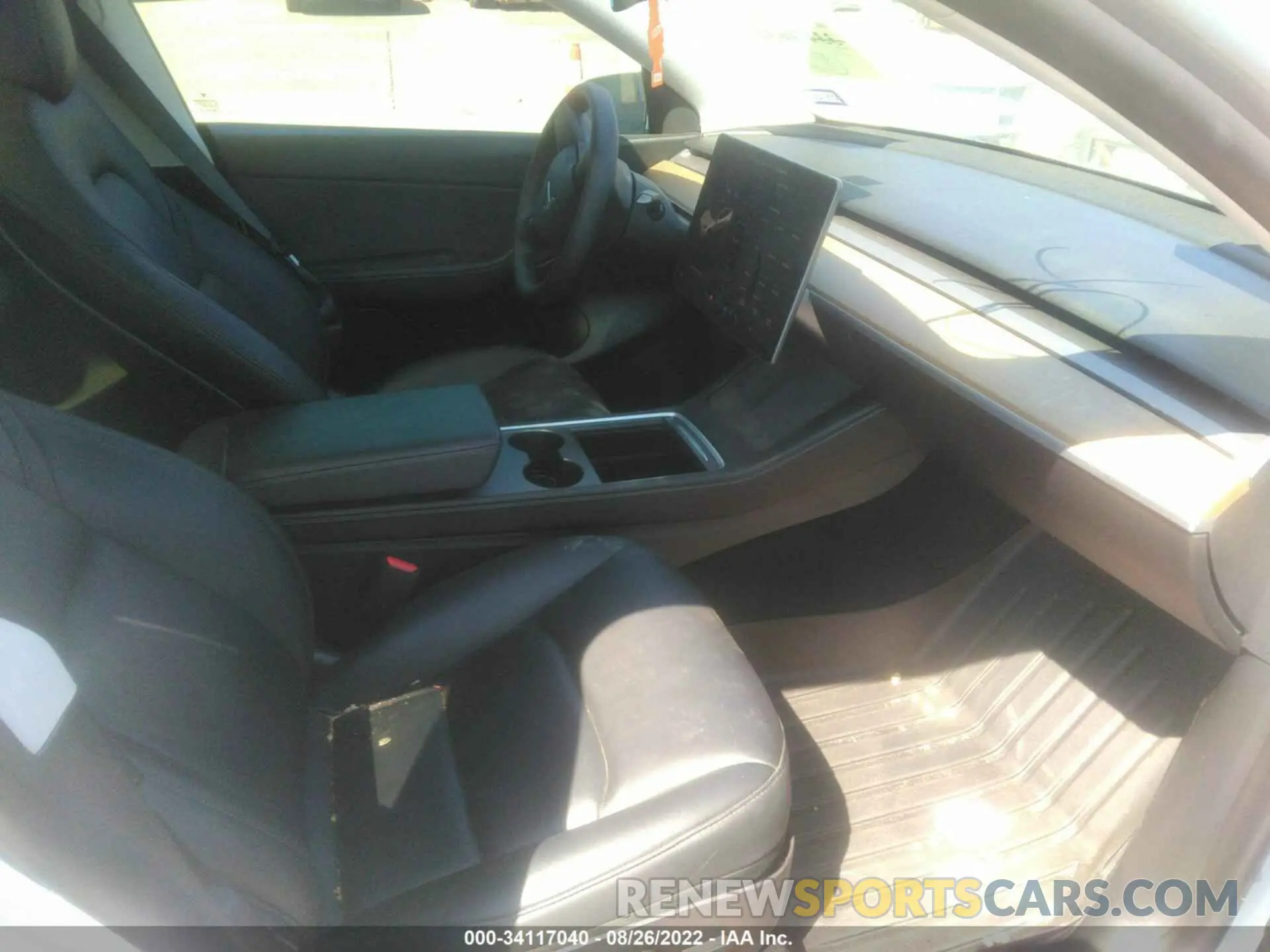 5 Photograph of a damaged car 5YJYGDEE5MF185390 TESLA MODEL Y 2021