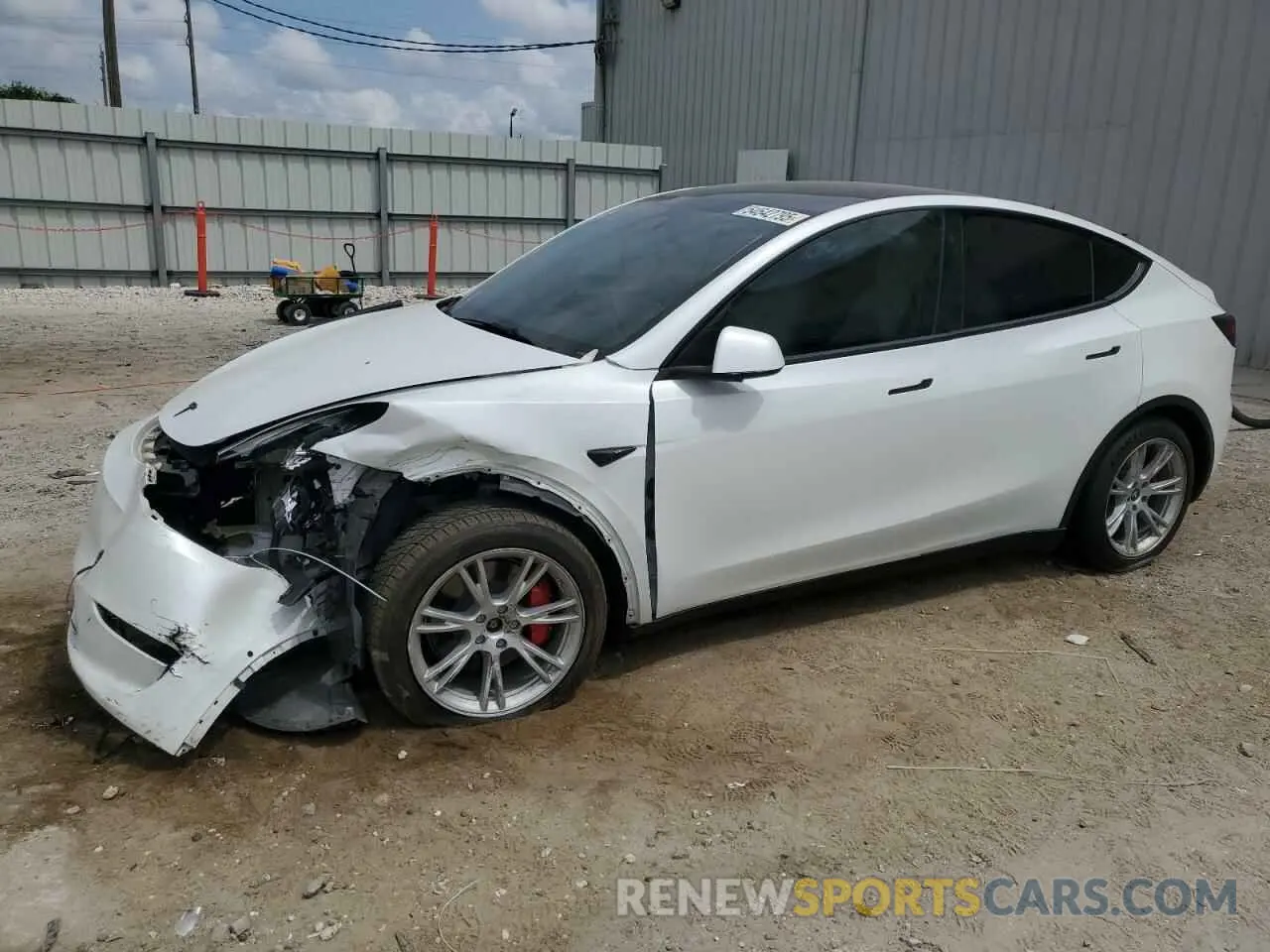 1 Фотография поврежденного автомобиля 5YJYGDEE5MF203130 TESLA MODEL Y 2021