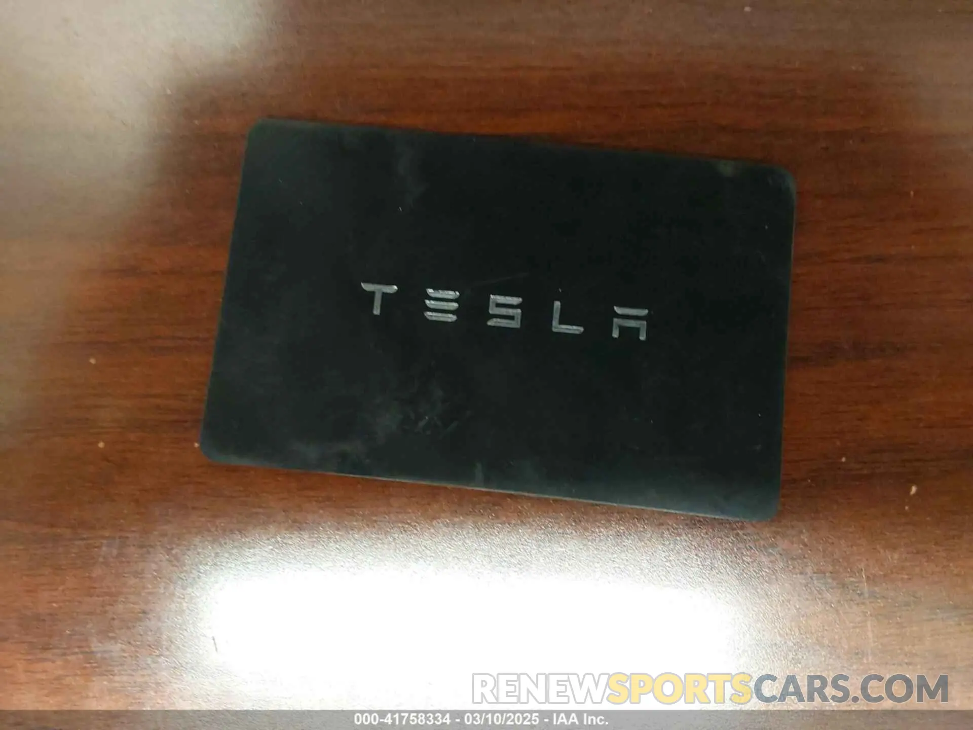 11 Photograph of a damaged car 5YJYGDEE5MF203175 TESLA MODEL Y 2021