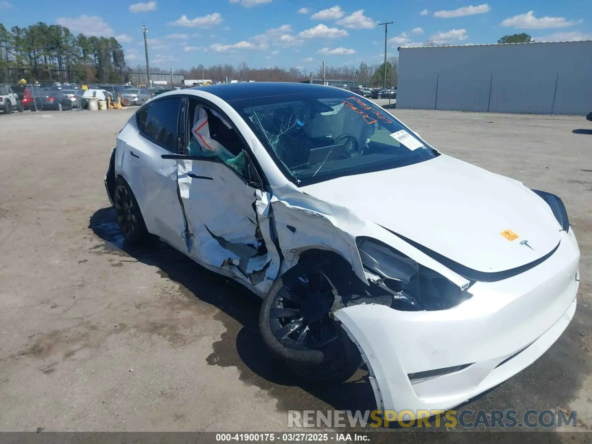 6 Photograph of a damaged car 5YJYGDEE5MF232790 TESLA MODEL Y 2021