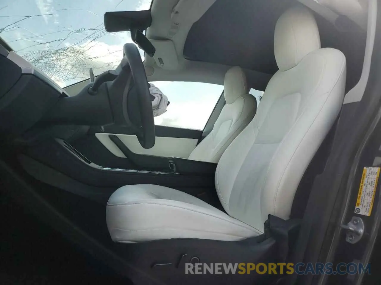 7 Photograph of a damaged car 5YJYGDEE5MF248486 TESLA MODEL Y 2021