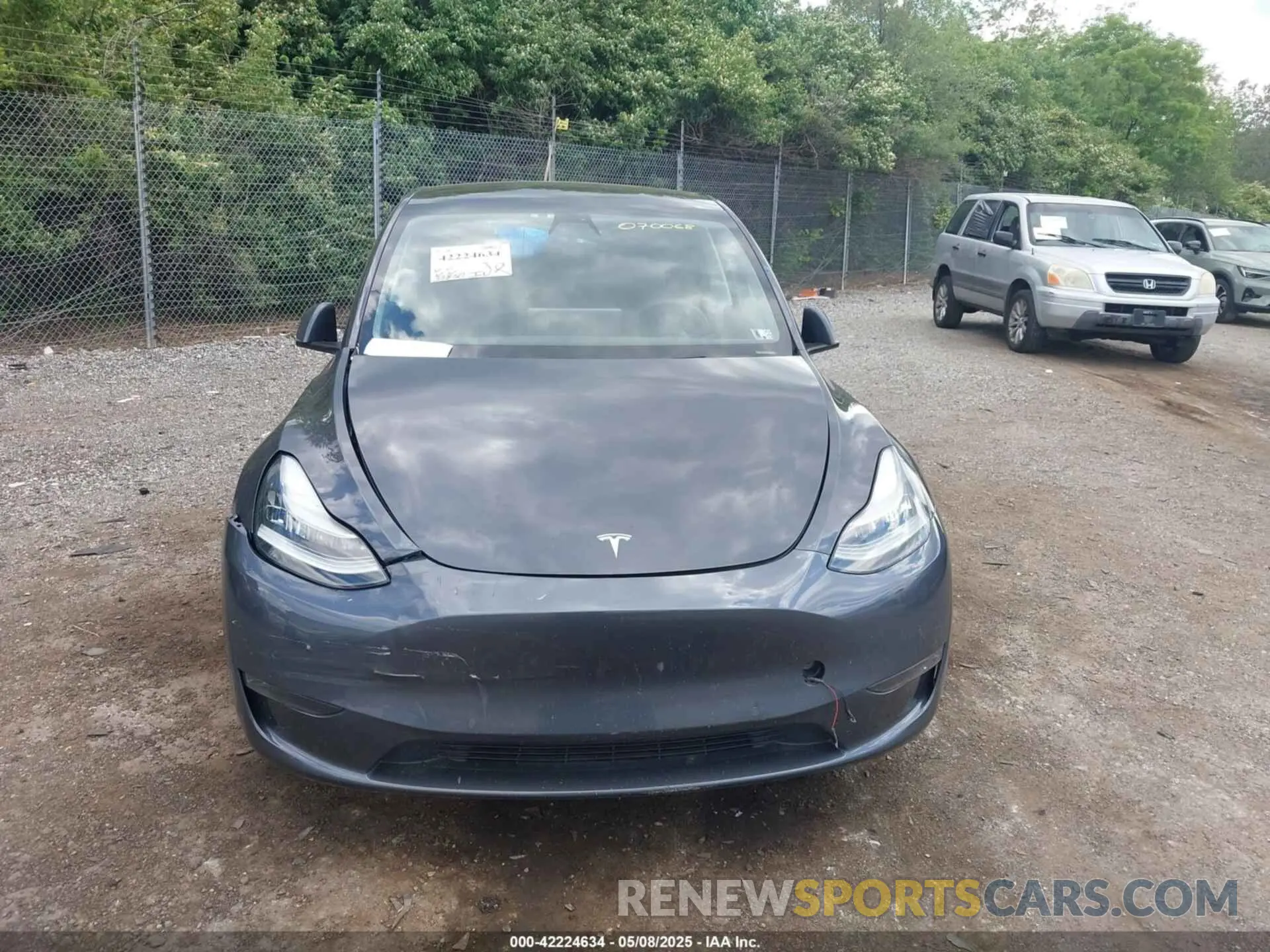 12 Photograph of a damaged car 5YJYGDEE6MF070068 TESLA MODEL Y 2021