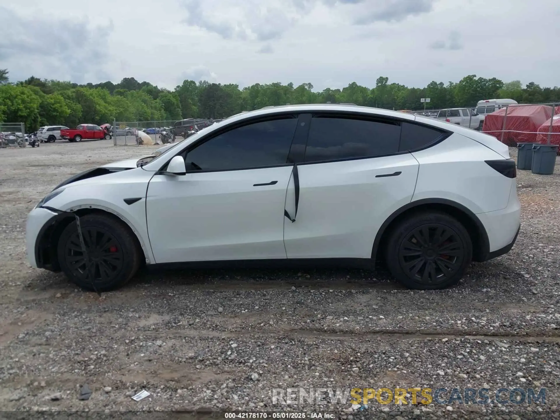 13 Фотография поврежденного автомобиля 5YJYGDEE6MF083029 TESLA MODEL Y 2021