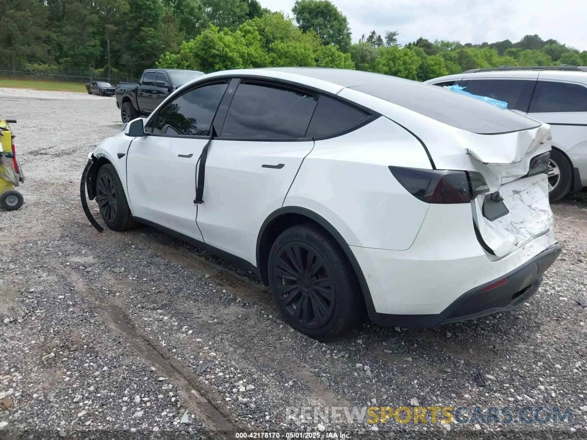 3 Фотография поврежденного автомобиля 5YJYGDEE6MF083029 TESLA MODEL Y 2021