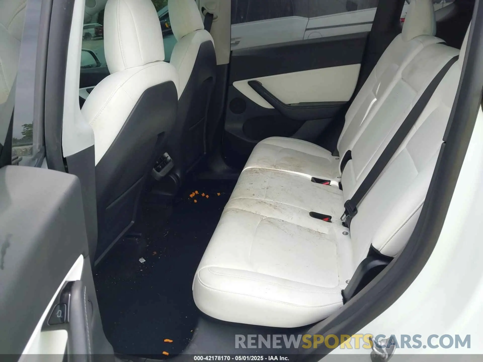 8 Фотография поврежденного автомобиля 5YJYGDEE6MF083029 TESLA MODEL Y 2021