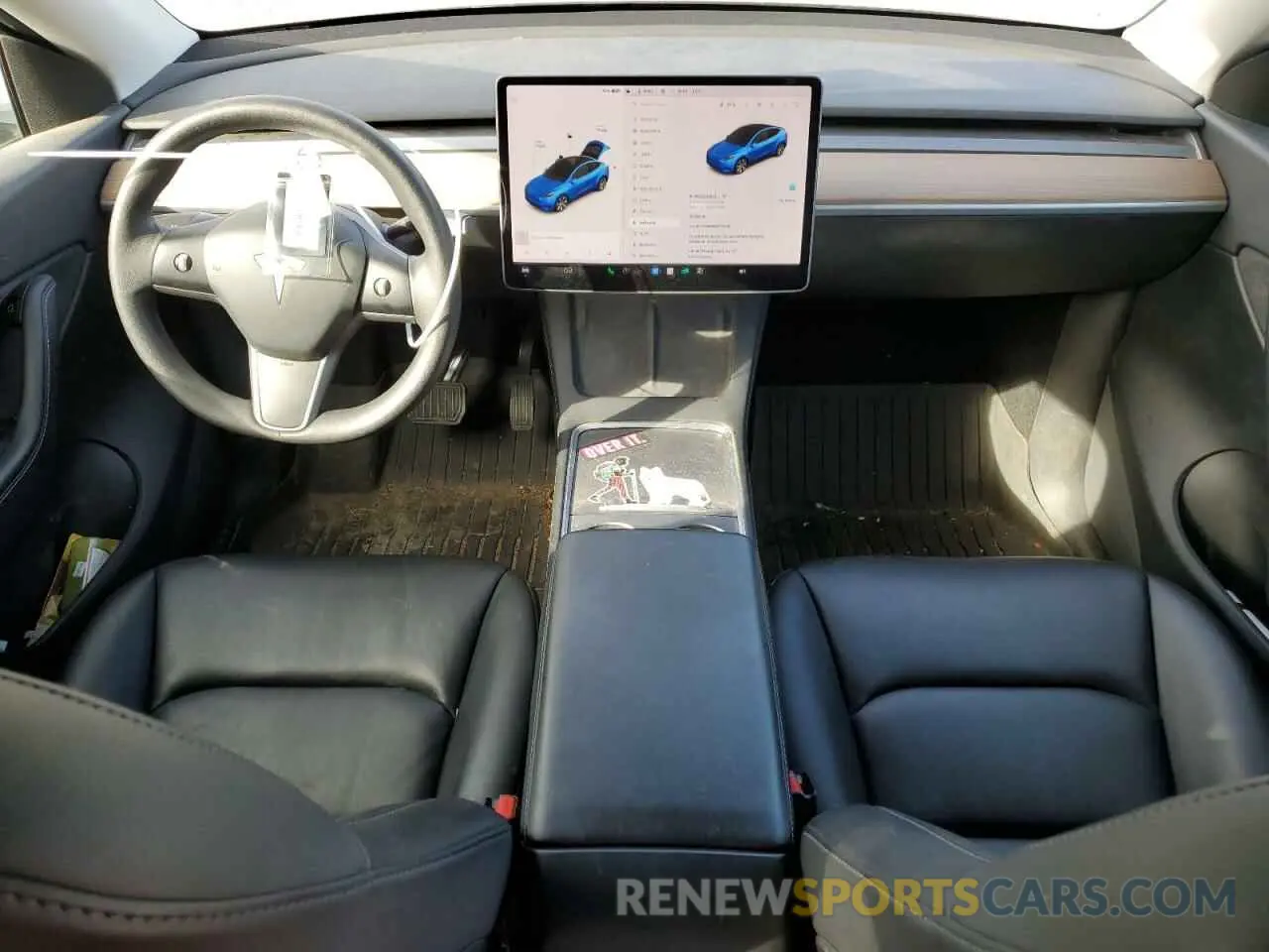 8 Photograph of a damaged car 5YJYGDEE6MF131113 TESLA MODEL Y 2021