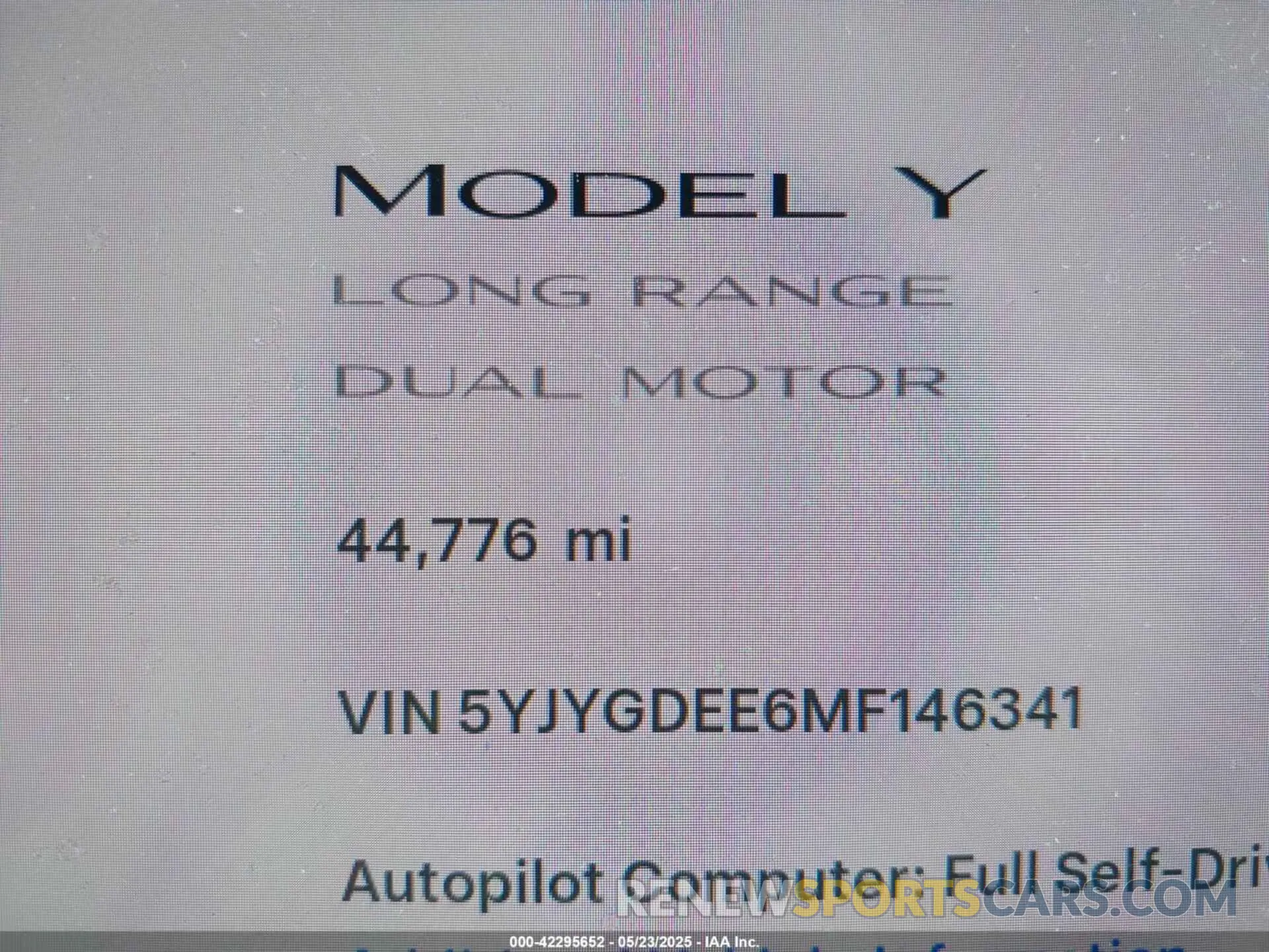 15 Photograph of a damaged car 5YJYGDEE6MF146341 TESLA MODEL Y 2021