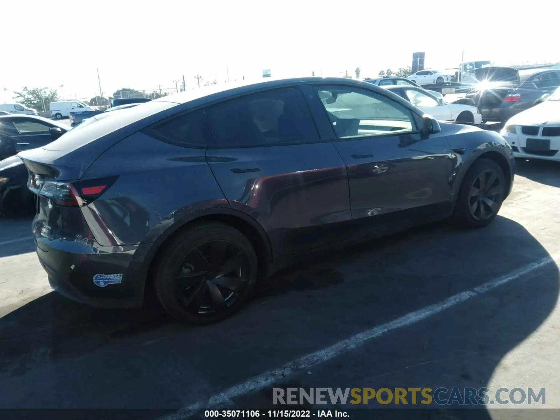 4 Фотография поврежденного автомобиля 5YJYGDEE6MF201676 TESLA MODEL Y 2021