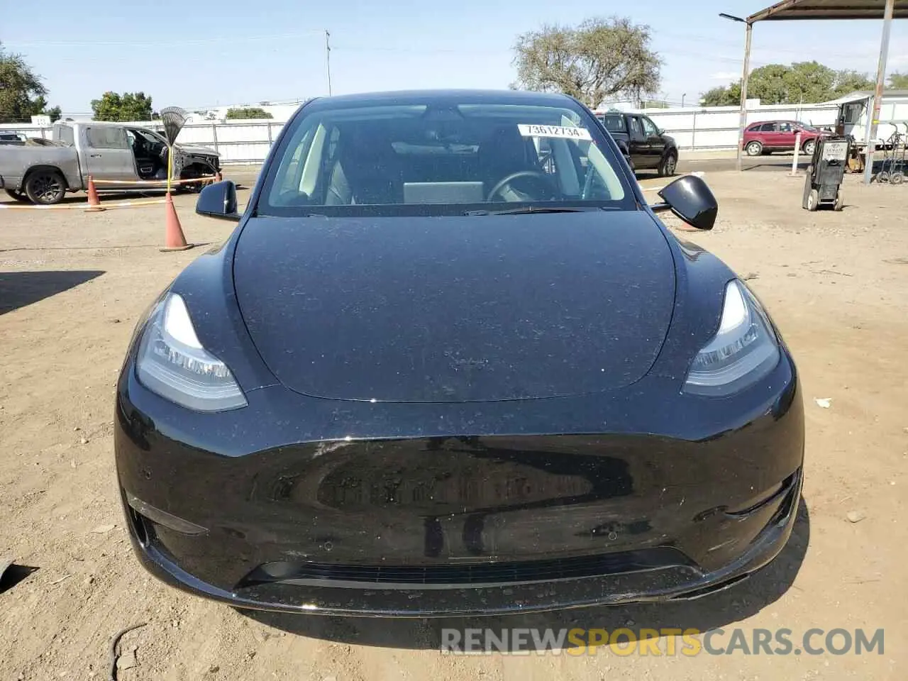 5 Photograph of a damaged car 5YJYGDEE6MF214752 TESLA MODEL Y 2021