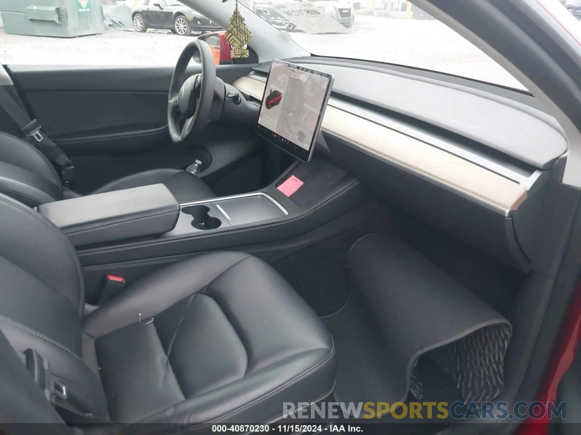 5 Photograph of a damaged car 5YJYGDEE6MF234421 TESLA MODEL Y 2021