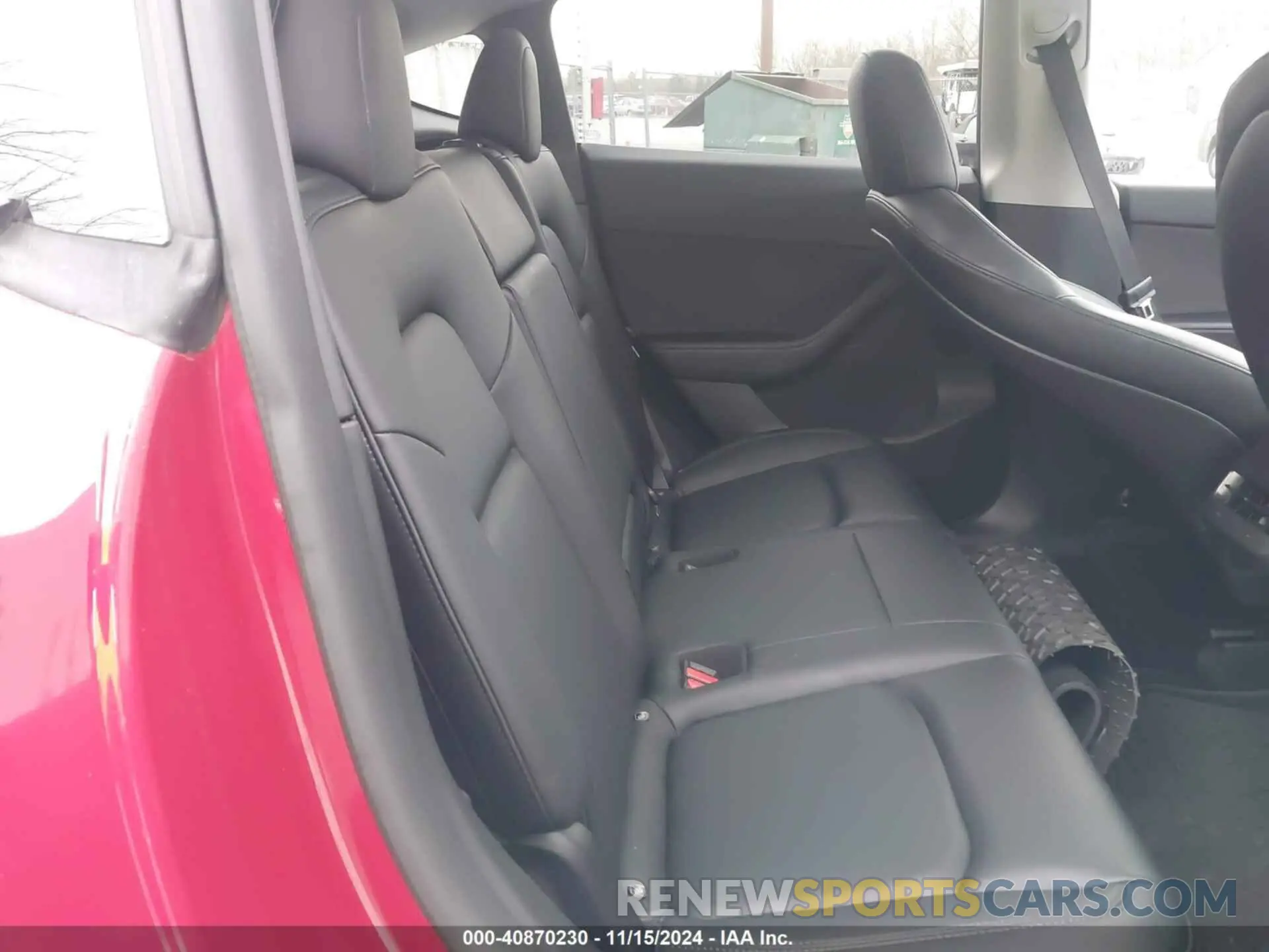 8 Photograph of a damaged car 5YJYGDEE6MF234421 TESLA MODEL Y 2021