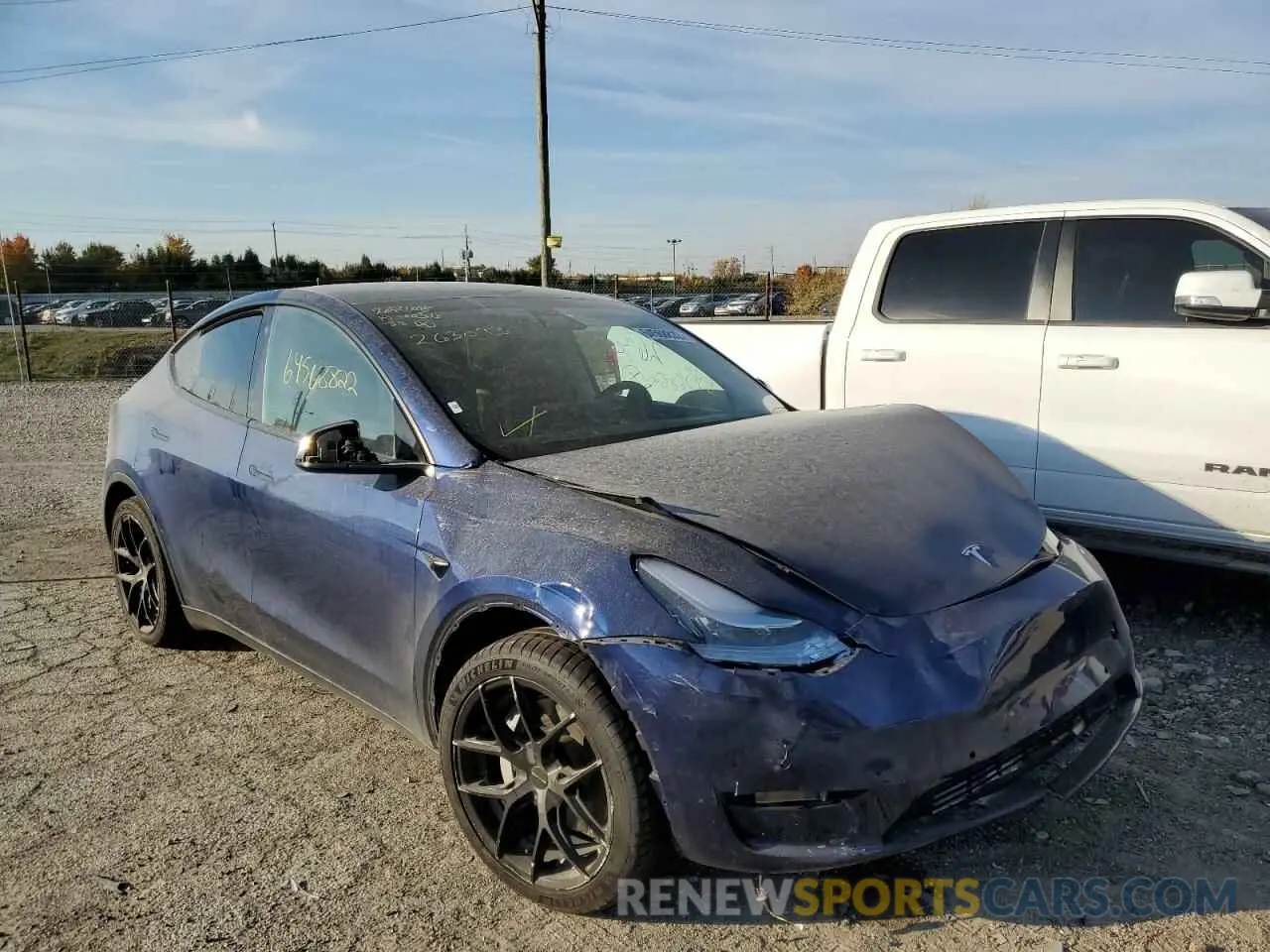 1 Photograph of a damaged car 5YJYGDEE6MF263093 TESLA MODEL Y 2021