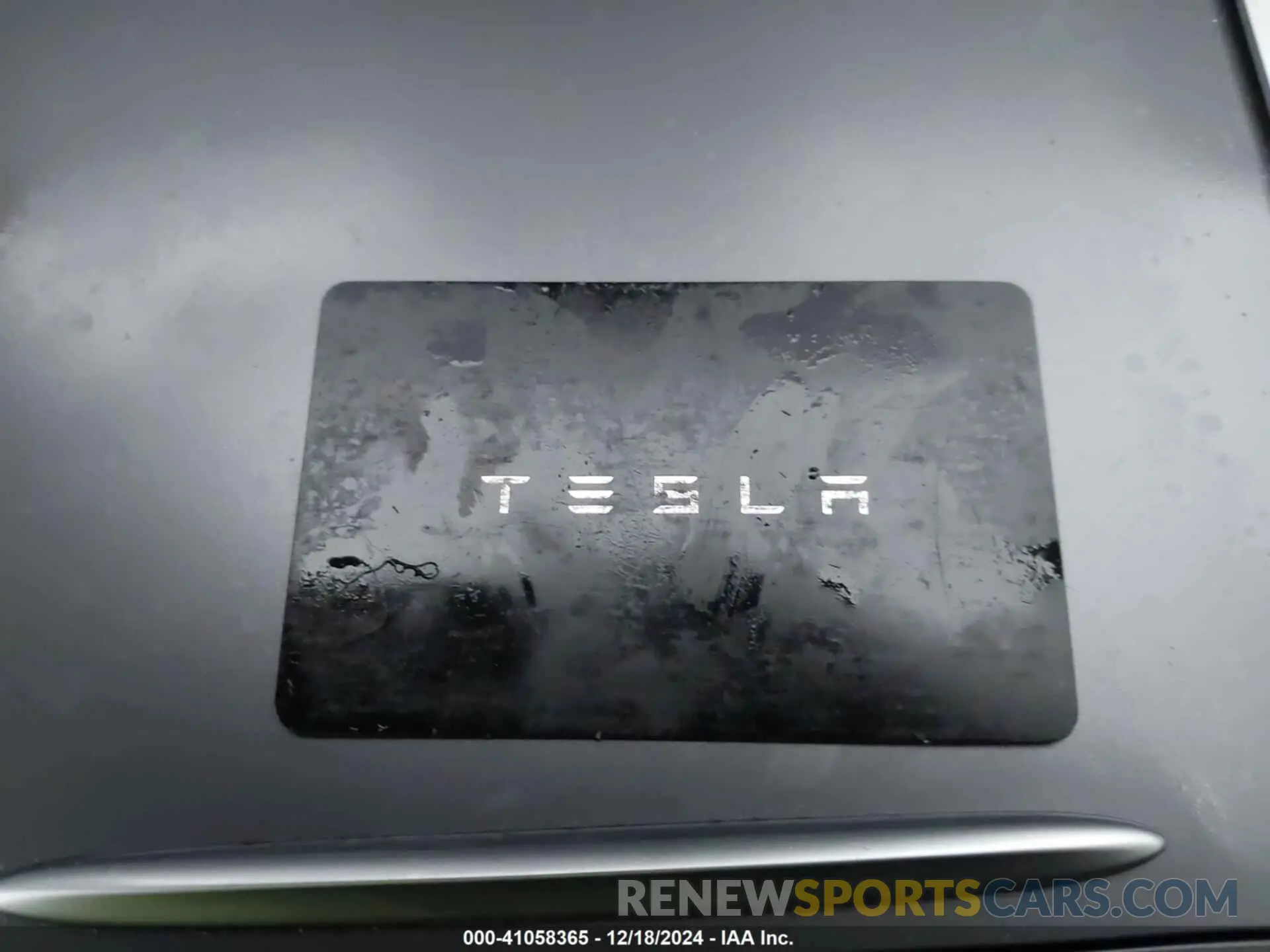 11 Photograph of a damaged car 5YJYGDEE6MF300014 TESLA MODEL Y 2021