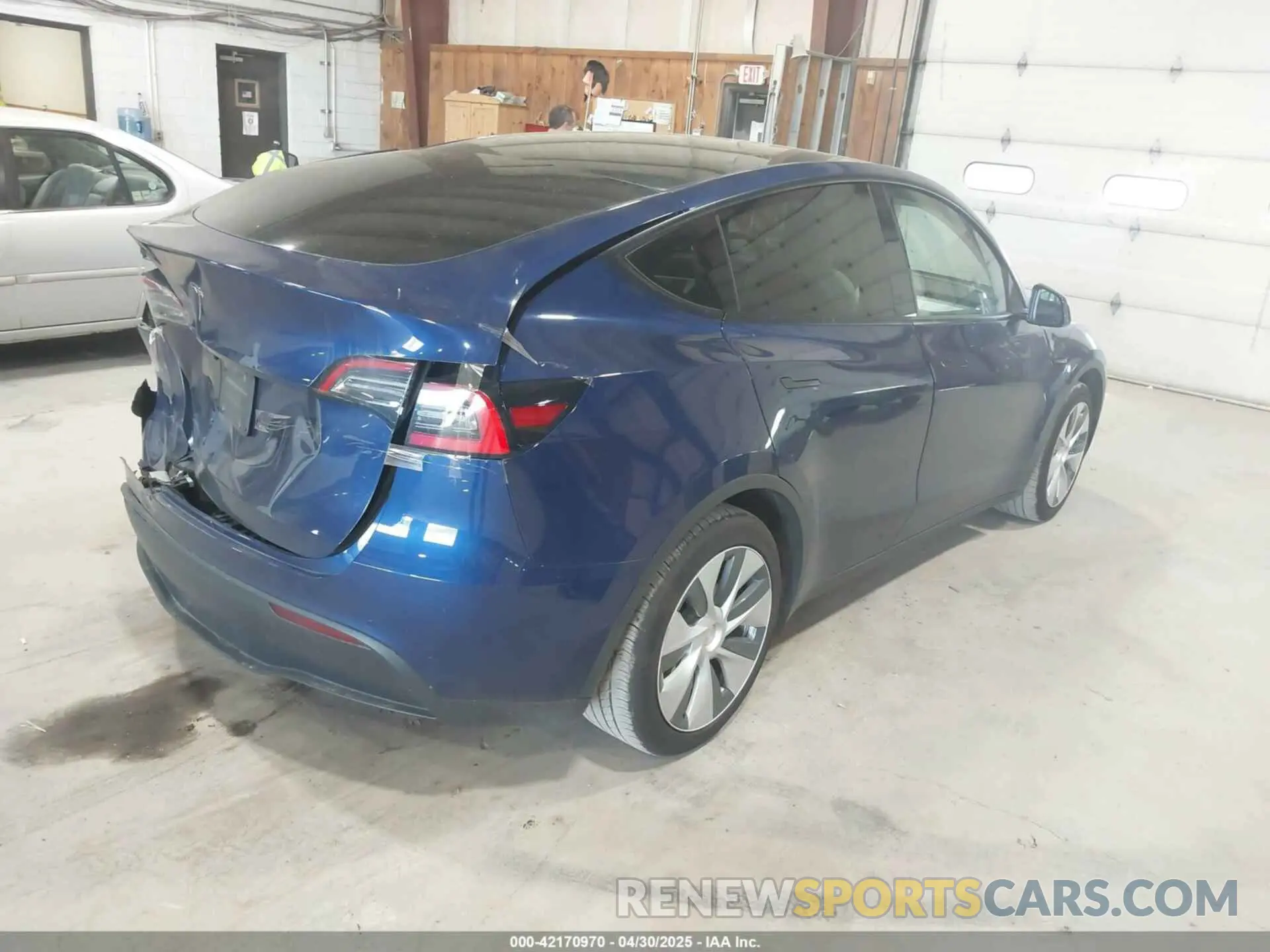 4 Фотография поврежденного автомобиля 5YJYGDEE7MF066269 TESLA MODEL Y 2021