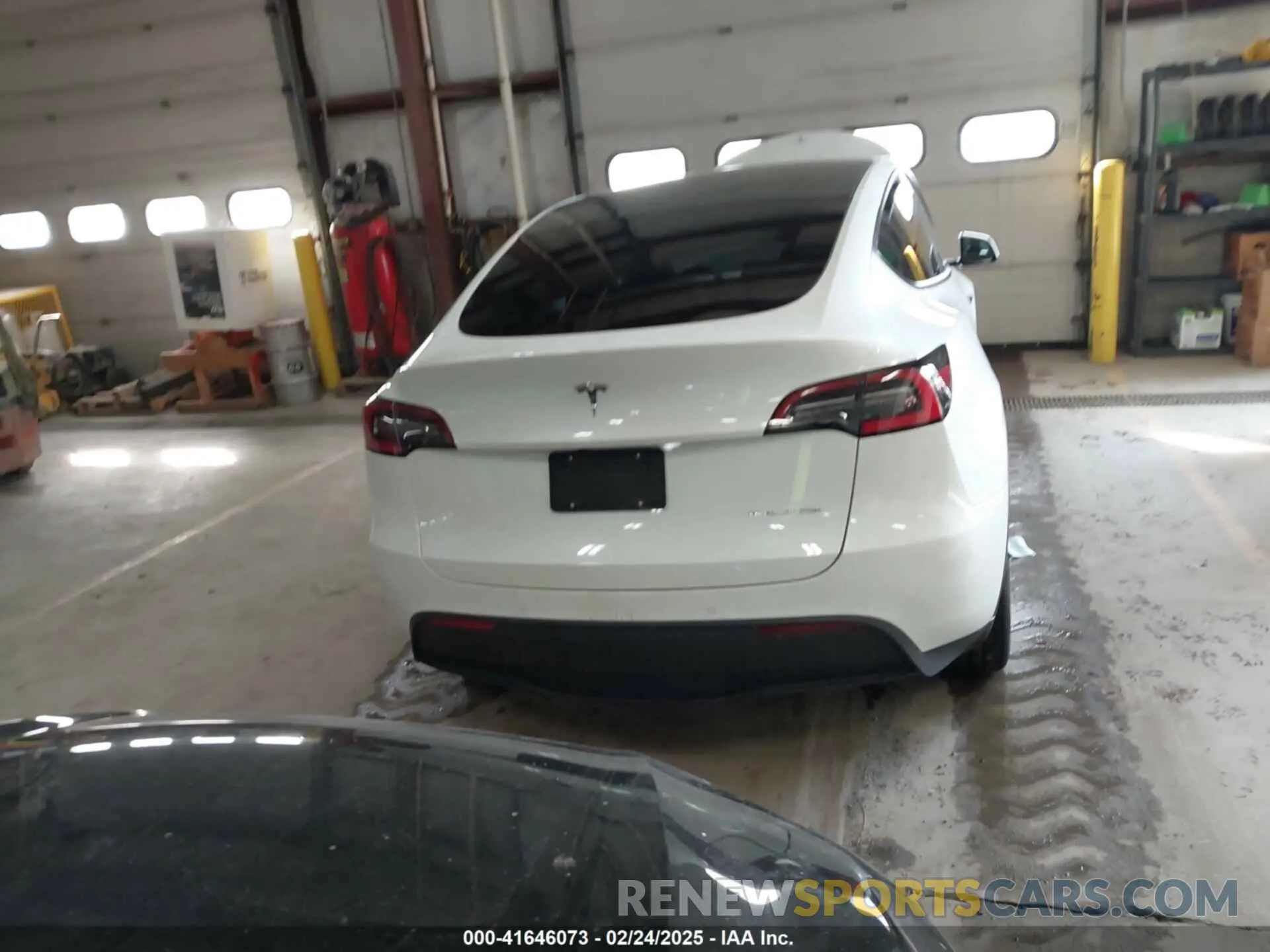 16 Фотография поврежденного автомобиля 5YJYGDEE7MF074713 TESLA MODEL Y 2021