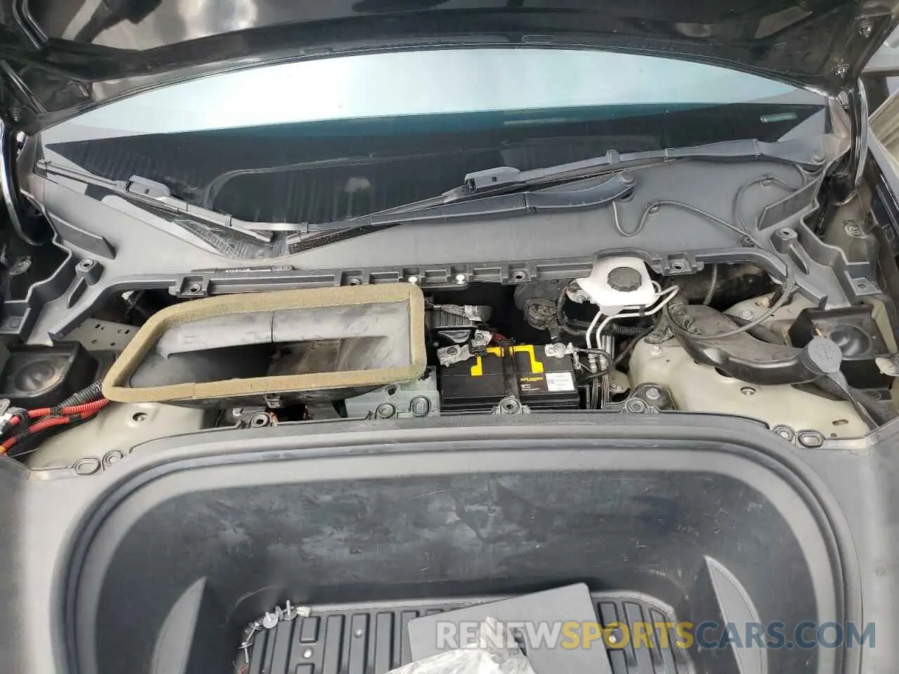 11 Photograph of a damaged car 5YJYGDEE7MF092550 TESLA MODEL Y 2021