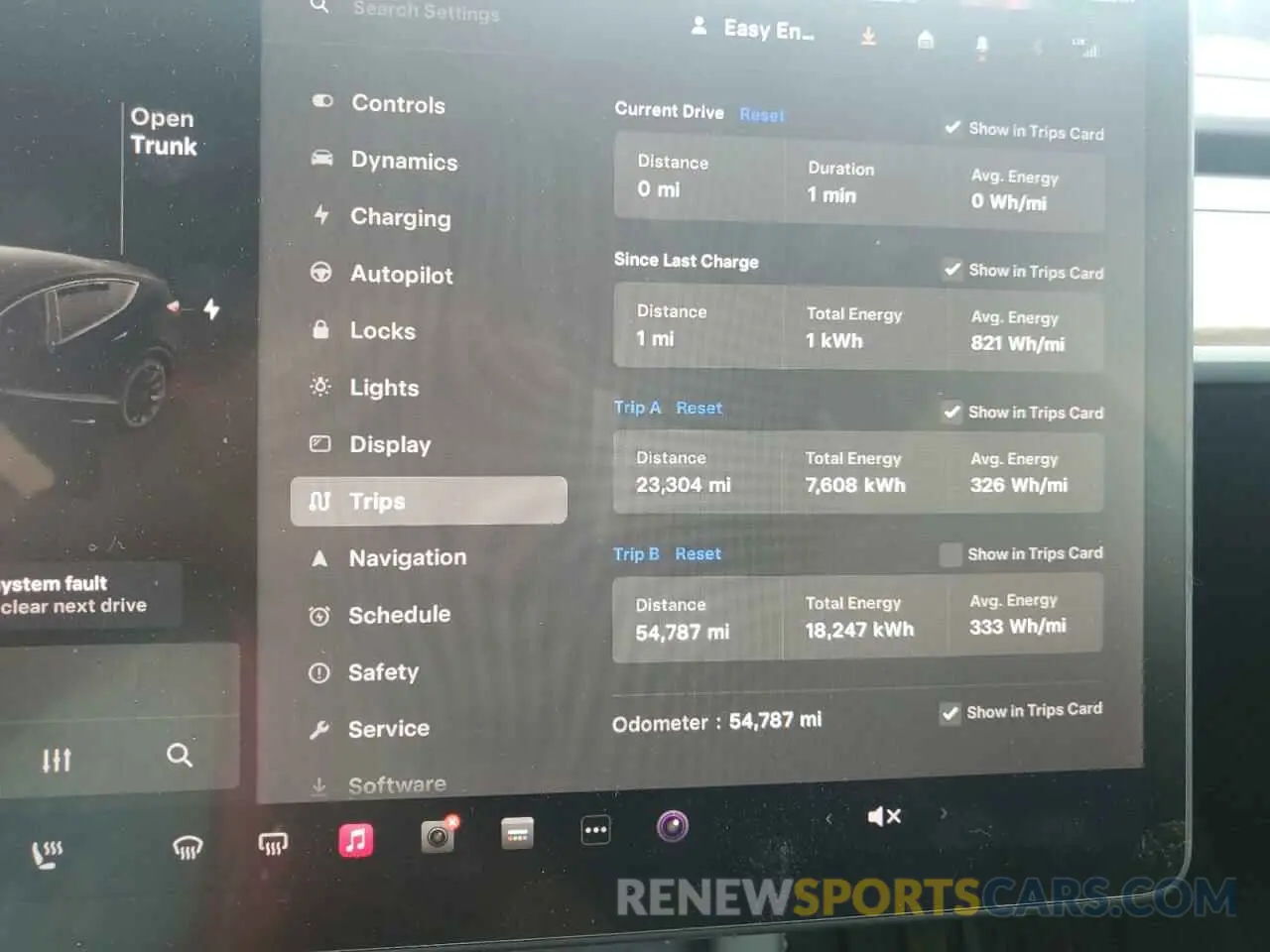 9 Photograph of a damaged car 5YJYGDEE7MF092550 TESLA MODEL Y 2021