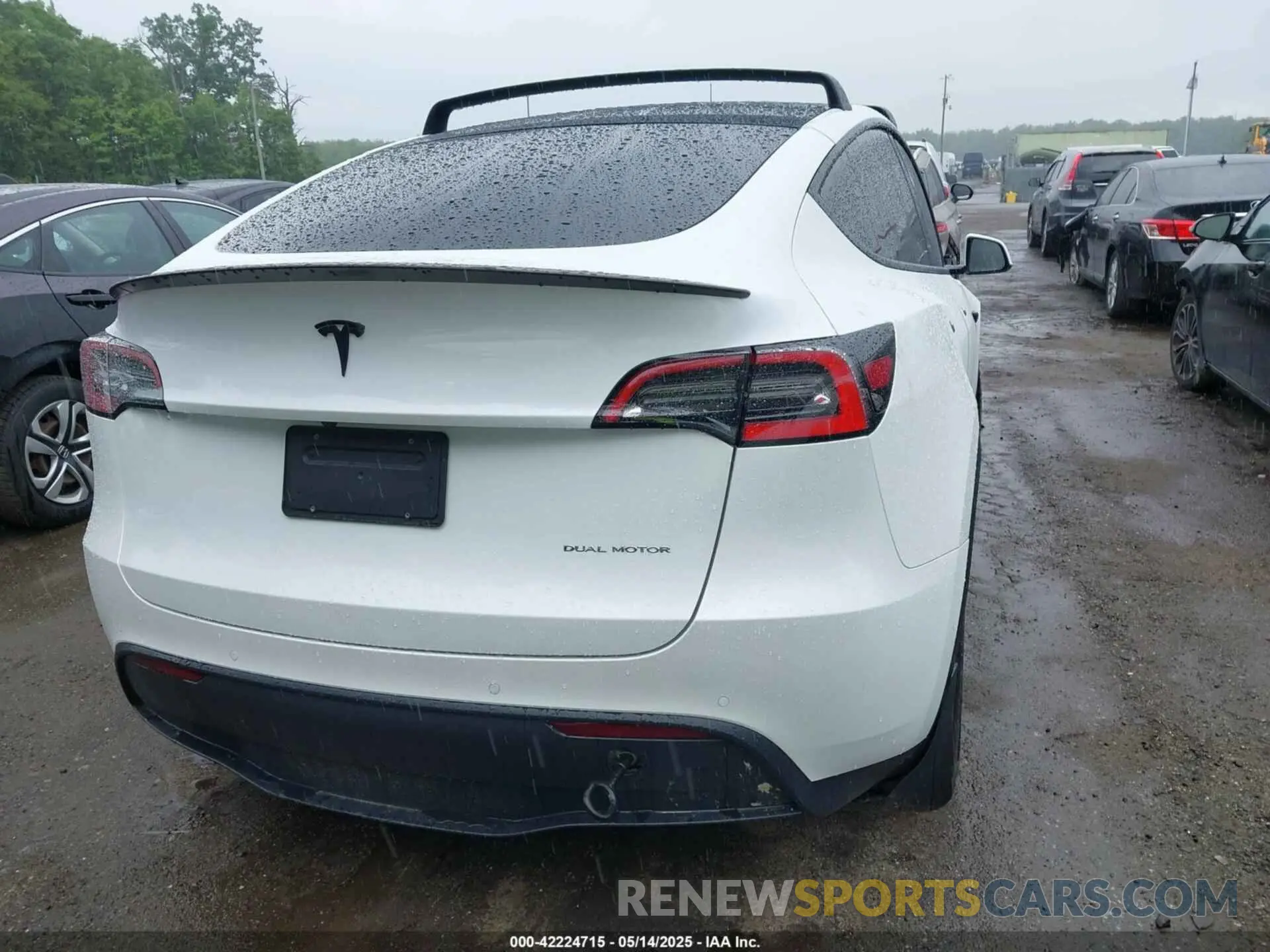 15 Фотография поврежденного автомобиля 5YJYGDEE7MF108245 TESLA MODEL Y 2021