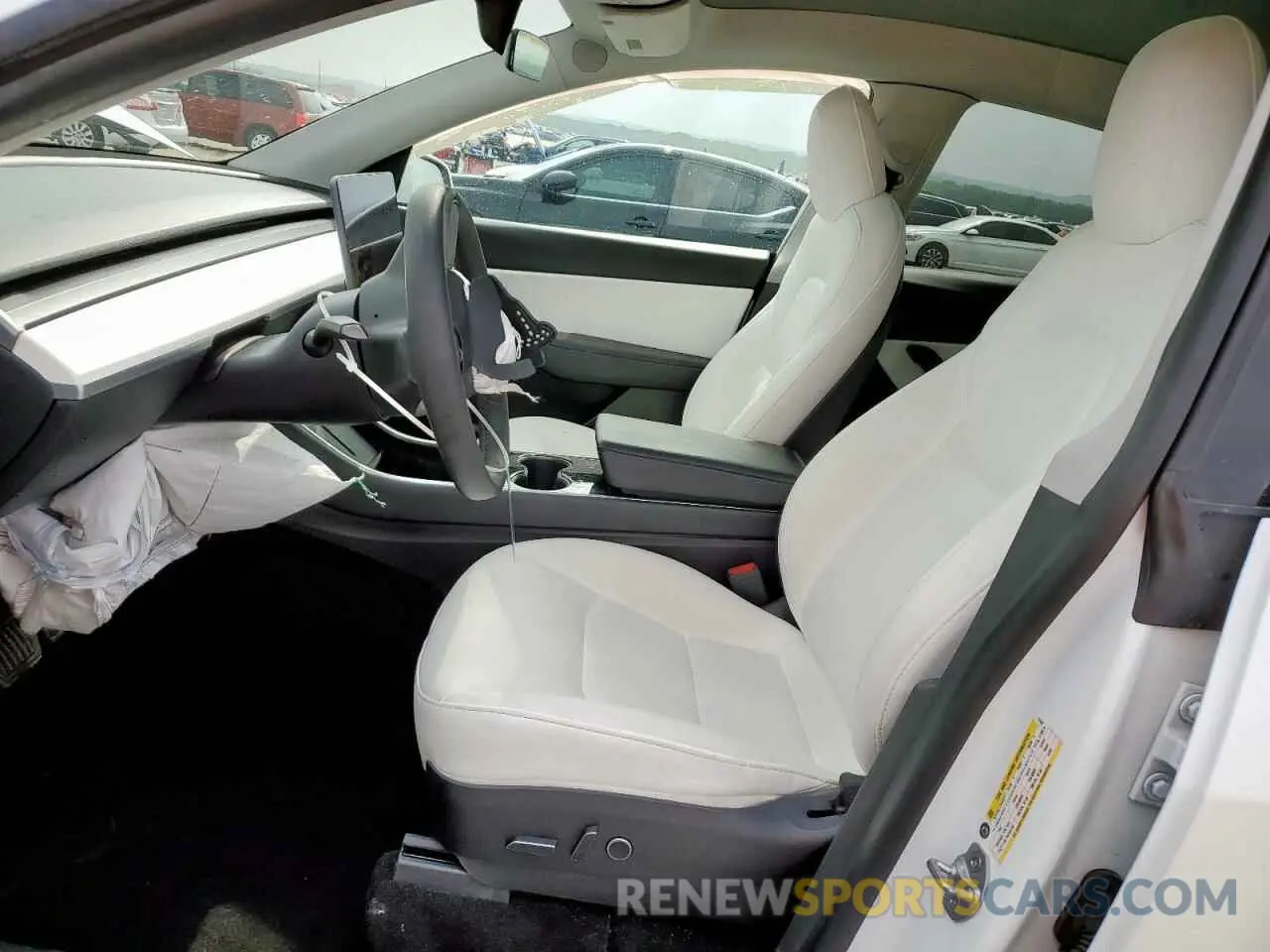 7 Photograph of a damaged car 5YJYGDEE7MF112425 TESLA MODEL Y 2021