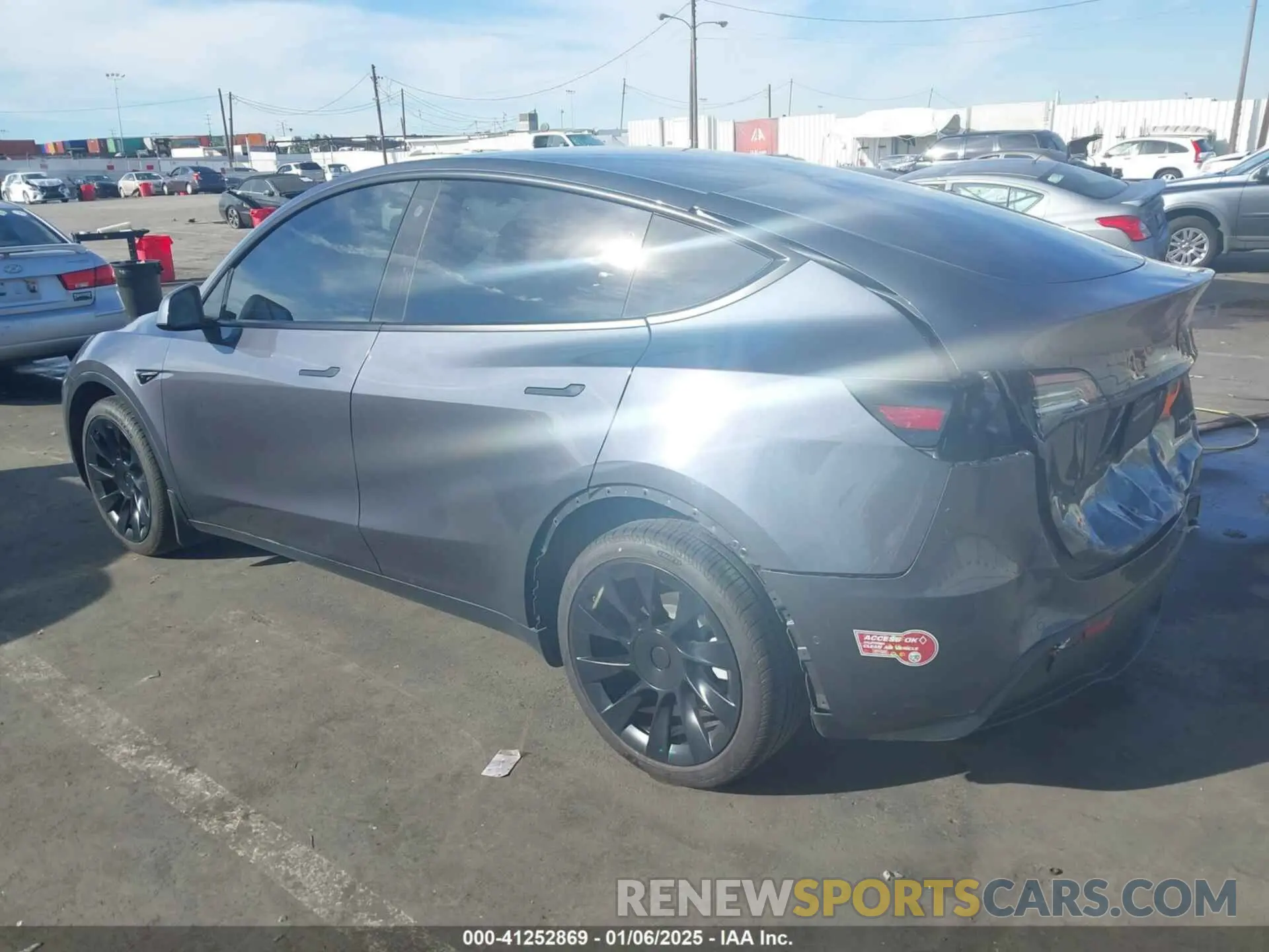 3 Фотография поврежденного автомобиля 5YJYGDEE7MF149037 TESLA MODEL Y 2021