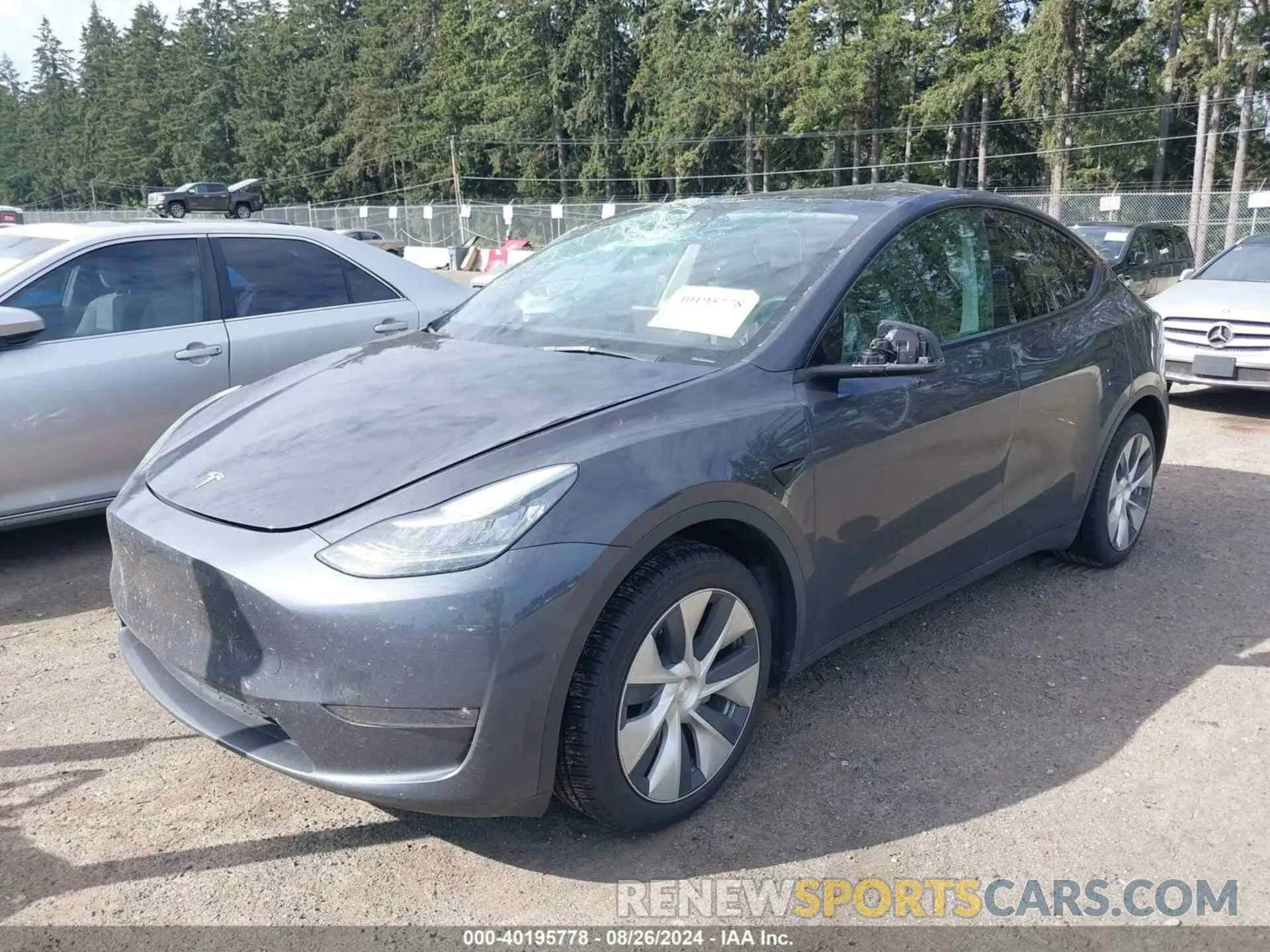 2 Photograph of a damaged car 5YJYGDEE7MF174391 TESLA MODEL Y 2021