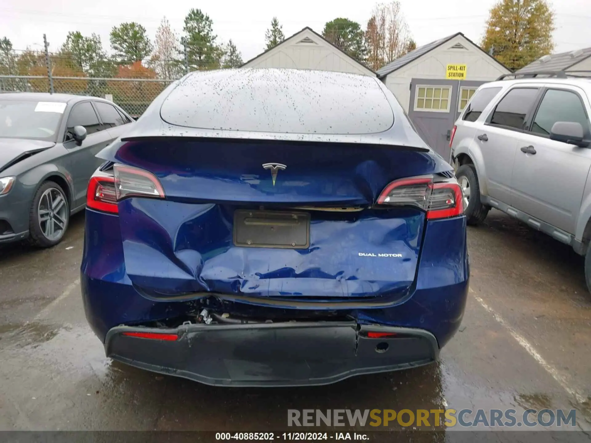 16 Photograph of a damaged car 5YJYGDEE7MF185570 TESLA MODEL Y 2021