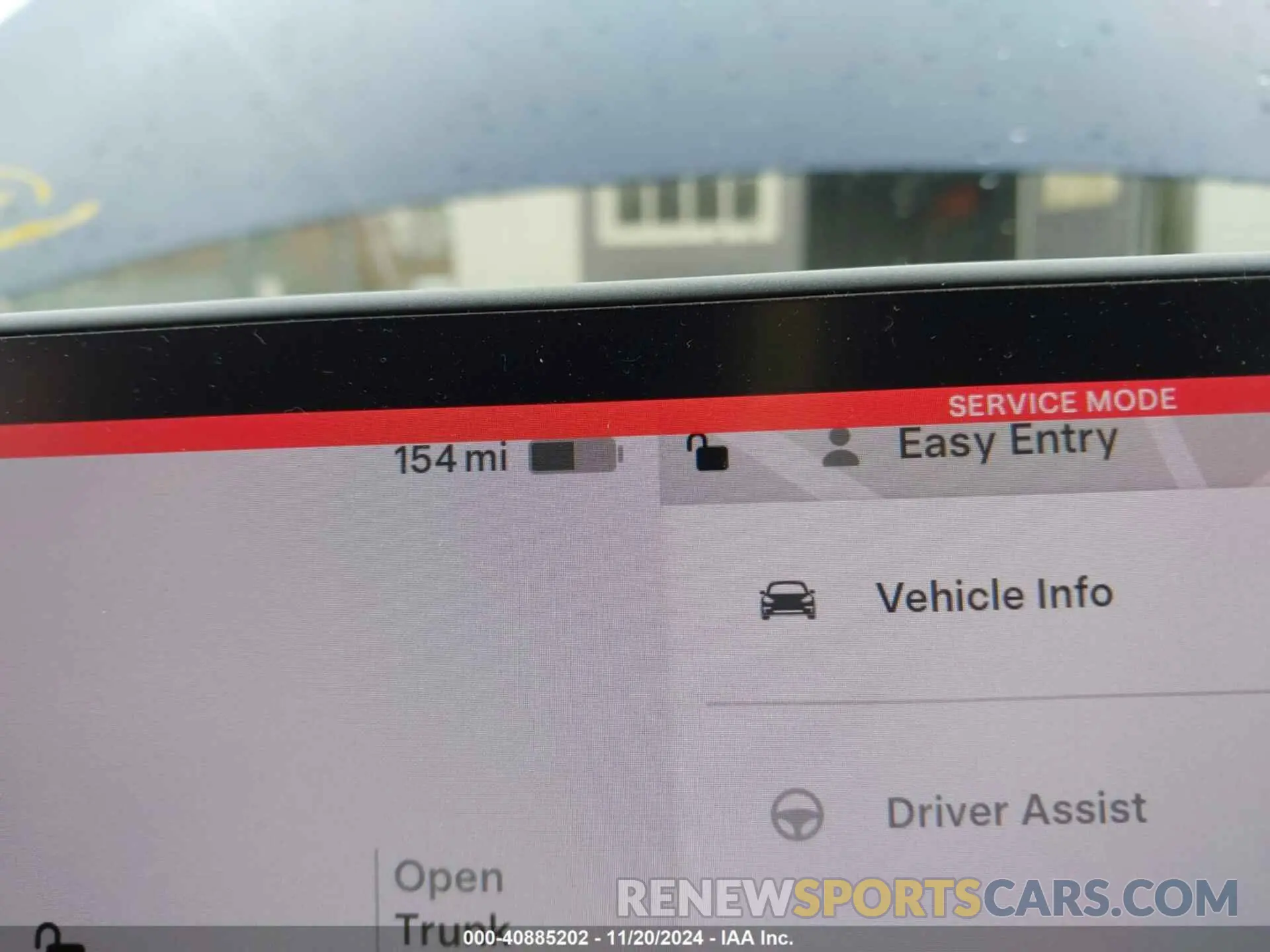 17 Photograph of a damaged car 5YJYGDEE7MF185570 TESLA MODEL Y 2021