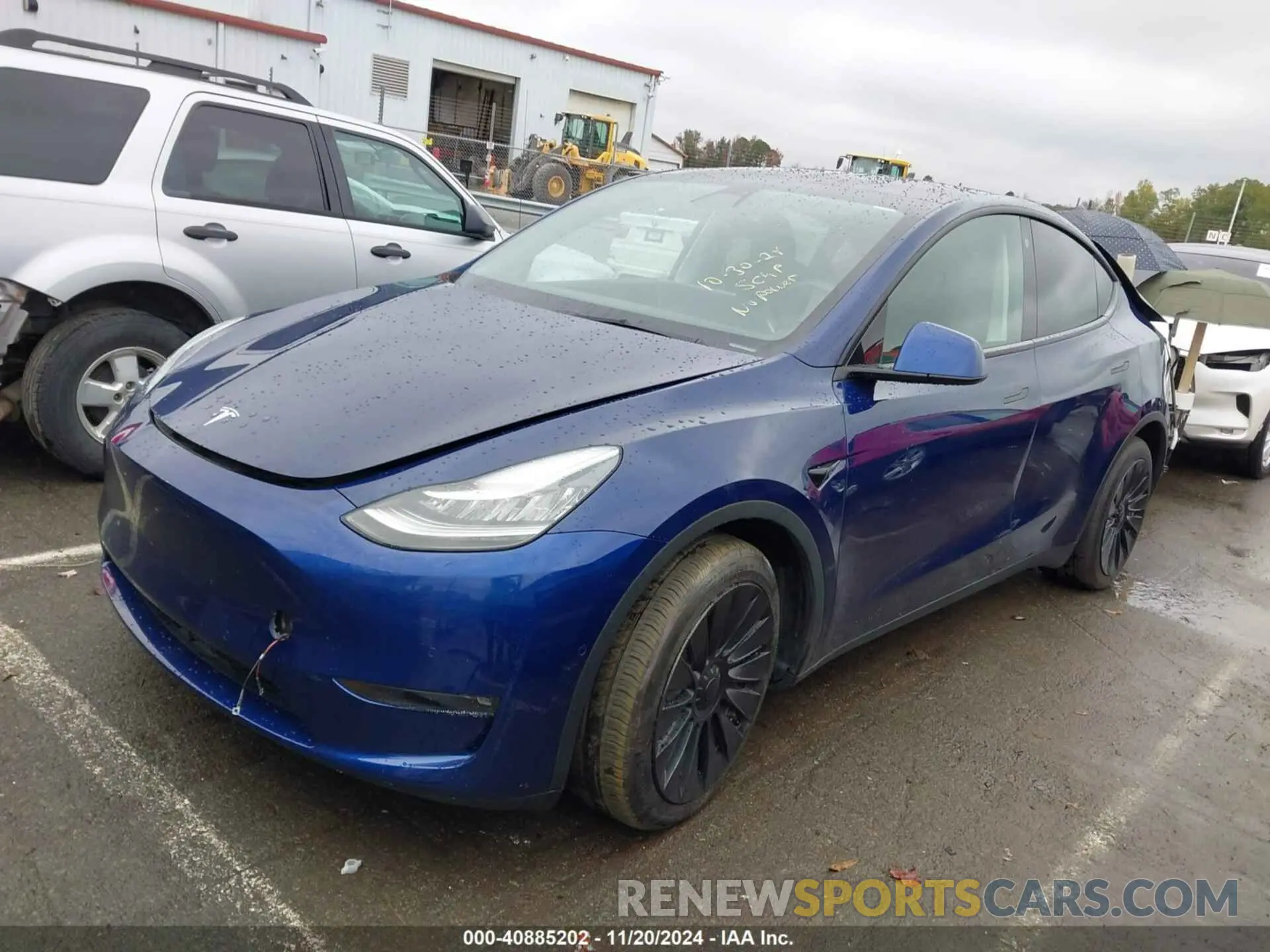 2 Photograph of a damaged car 5YJYGDEE7MF185570 TESLA MODEL Y 2021