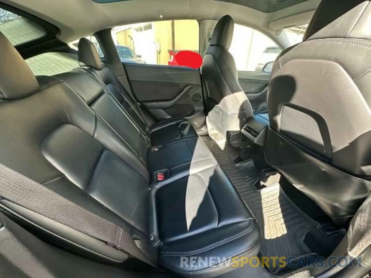 6 Photograph of a damaged car 5YJYGDEE7MF196889 TESLA MODEL Y 2021
