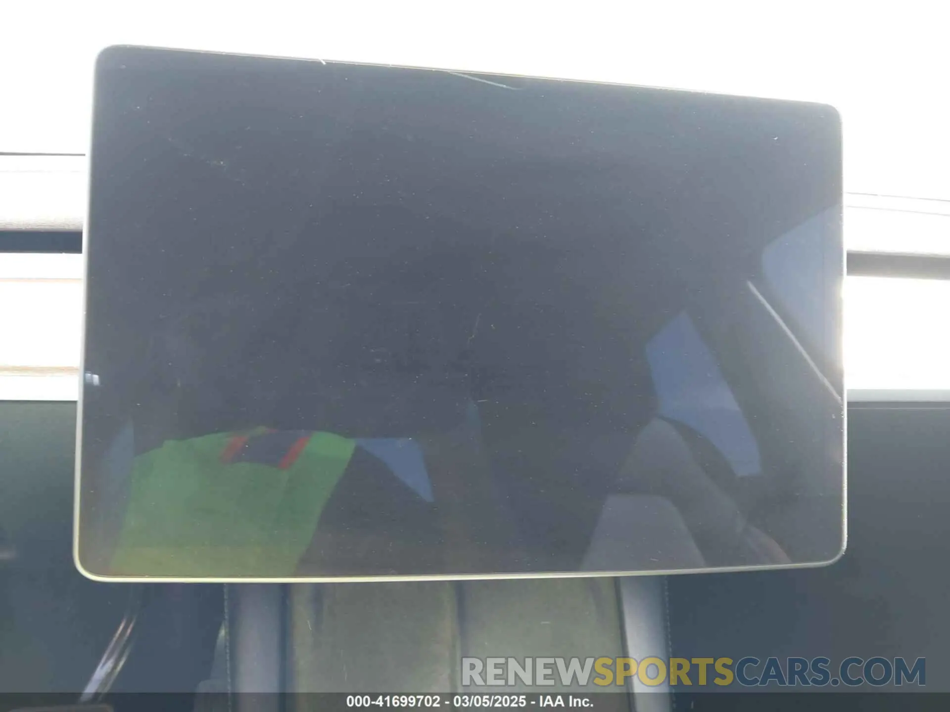 16 Photograph of a damaged car 5YJYGDEE7MF204764 TESLA MODEL Y 2021