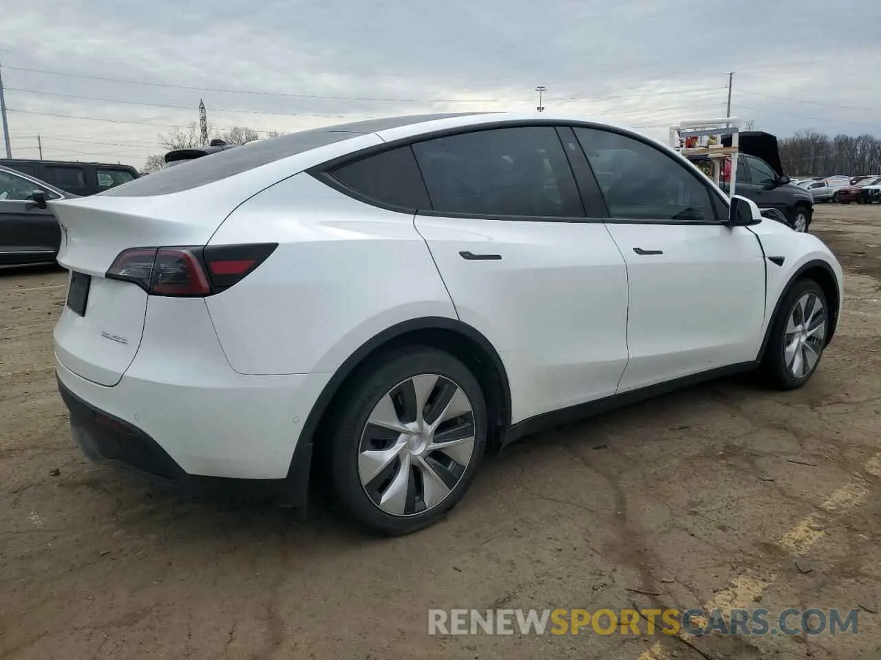3 Photograph of a damaged car 5YJYGDEE7MF220608 TESLA MODEL Y 2021