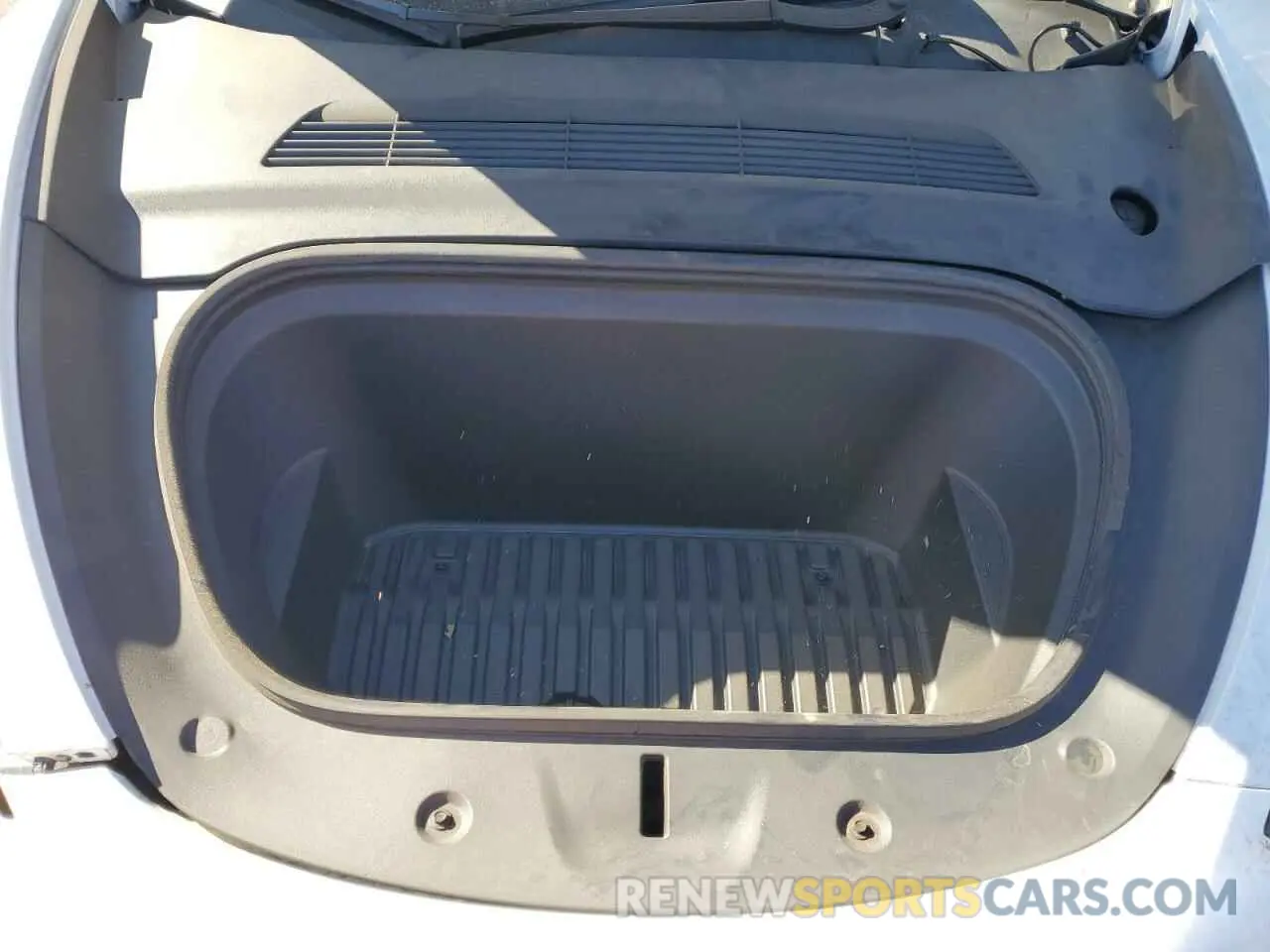 12 Photograph of a damaged car 5YJYGDEE7MF228417 TESLA MODEL Y 2021