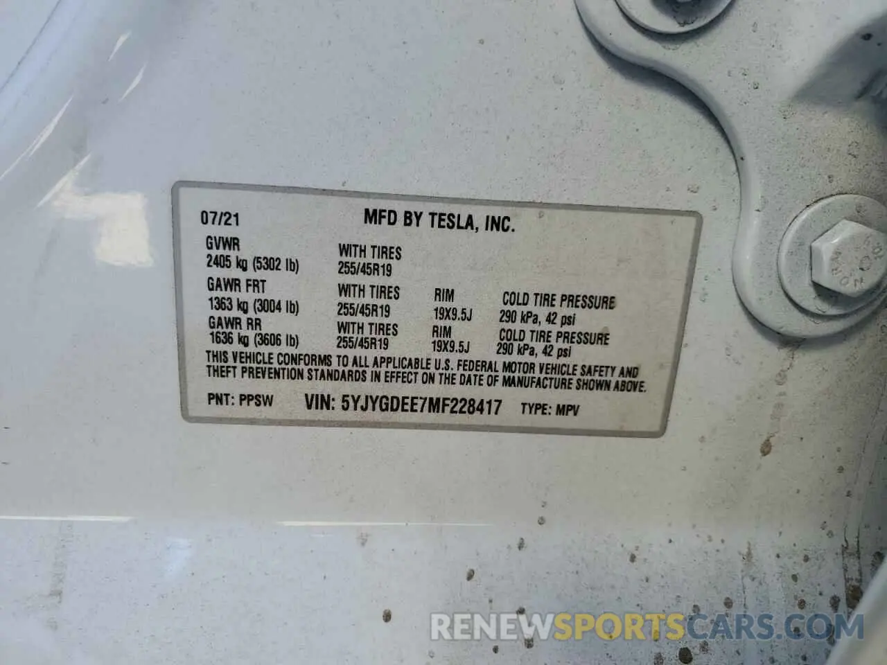 13 Photograph of a damaged car 5YJYGDEE7MF228417 TESLA MODEL Y 2021