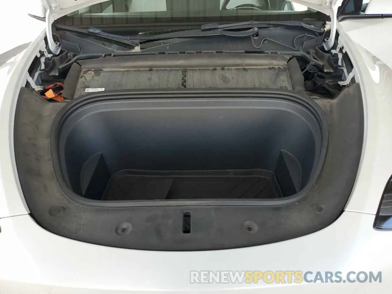 12 Photograph of a damaged car 5YJYGDEE7MF228787 TESLA MODEL Y 2021