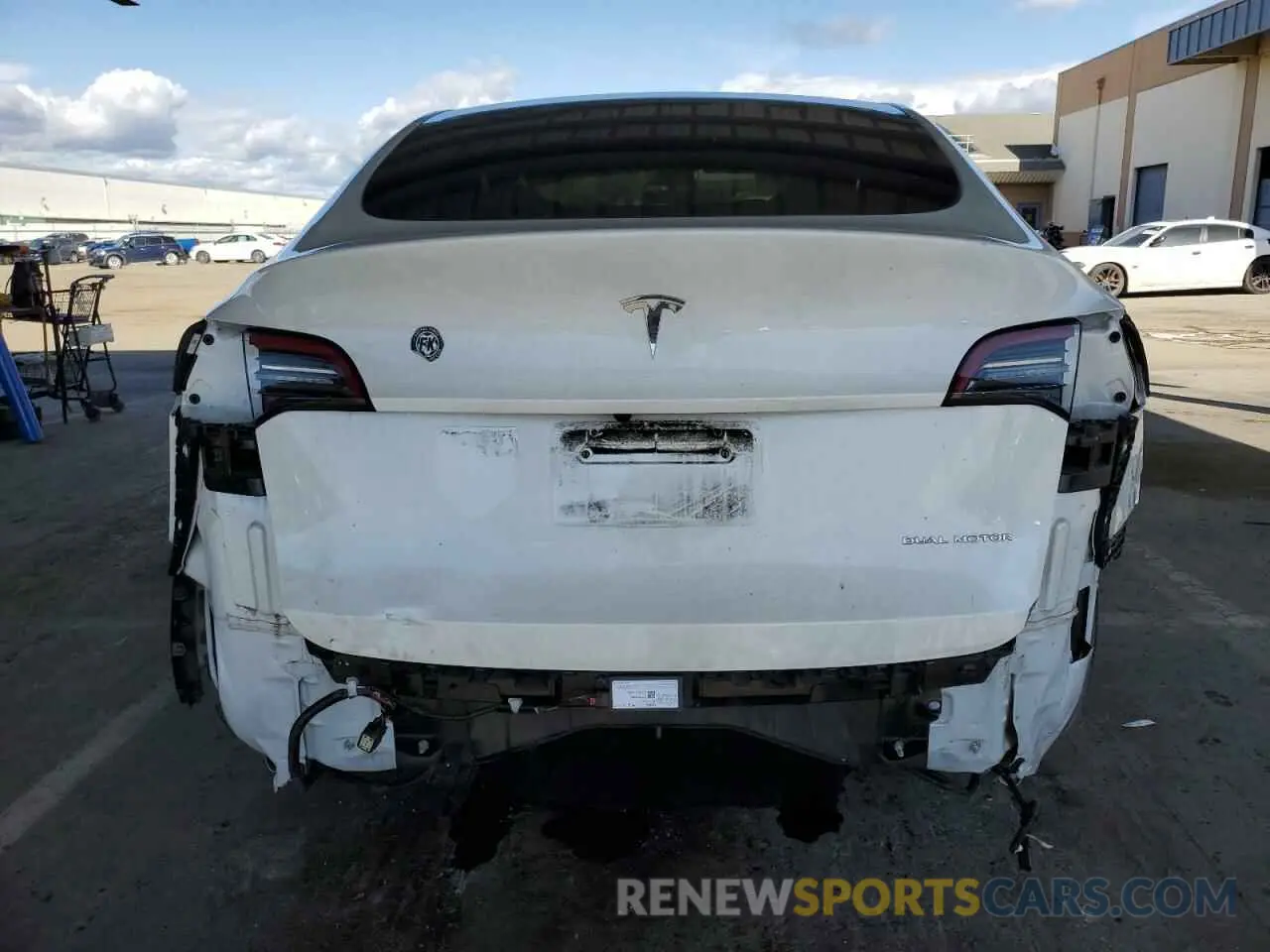 6 Photograph of a damaged car 5YJYGDEE7MF228787 TESLA MODEL Y 2021