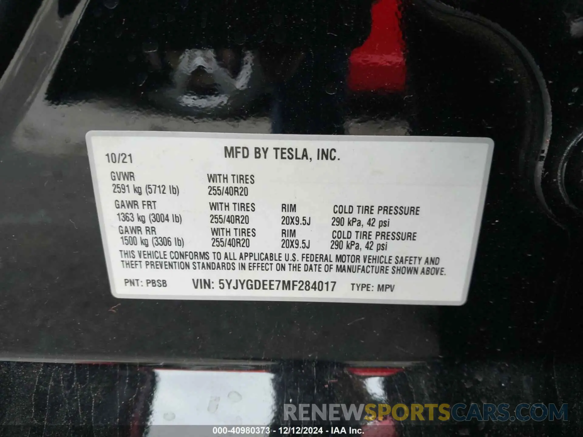 9 Photograph of a damaged car 5YJYGDEE7MF284017 TESLA MODEL Y 2021
