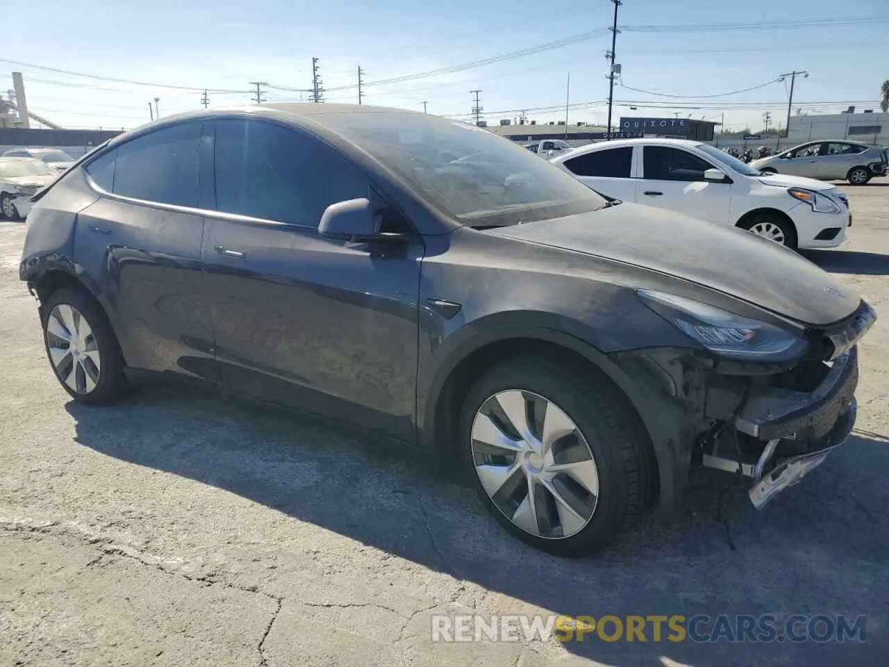 4 Photograph of a damaged car 5YJYGDEE7MF299620 TESLA MODEL Y 2021