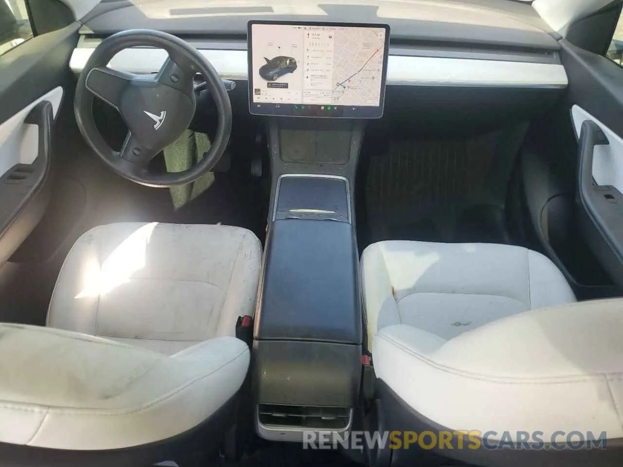 8 Photograph of a damaged car 5YJYGDEE7MF299620 TESLA MODEL Y 2021