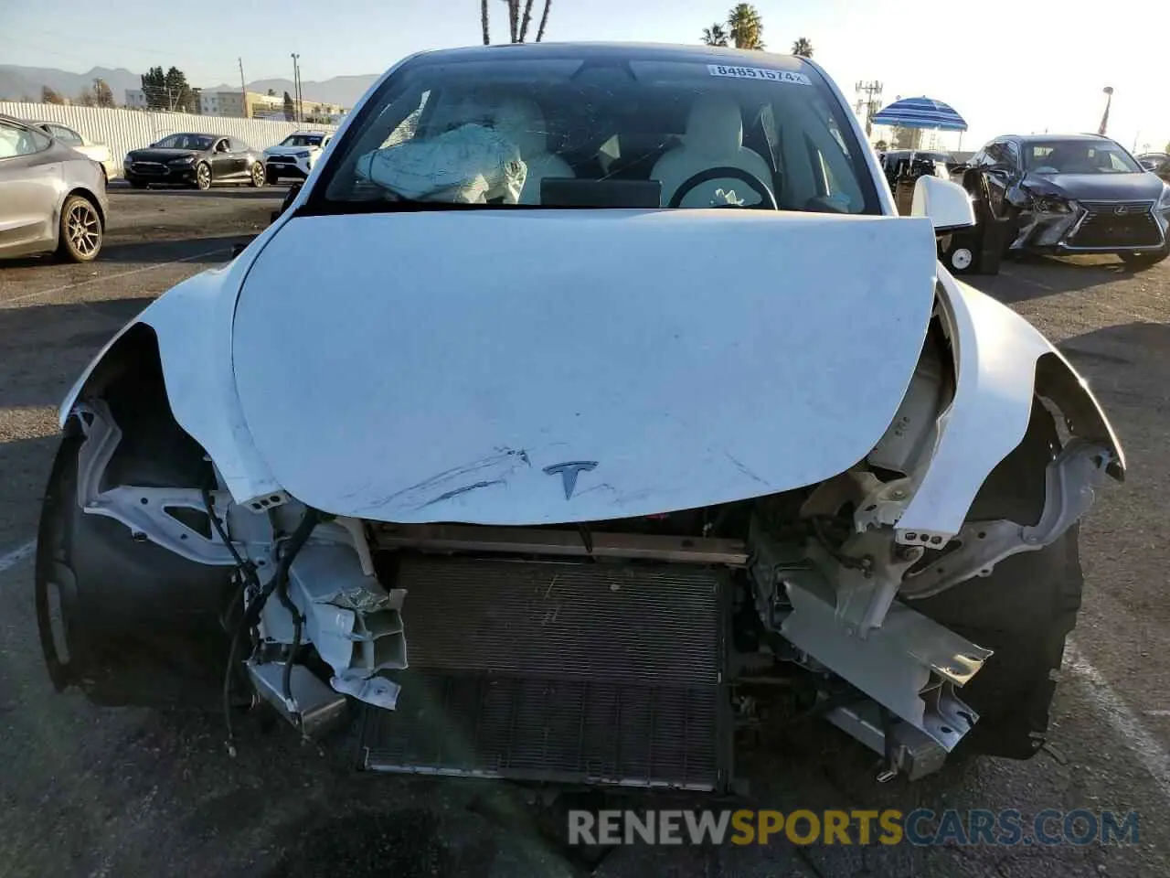5 Photograph of a damaged car 5YJYGDEE7MF306730 TESLA MODEL Y 2021