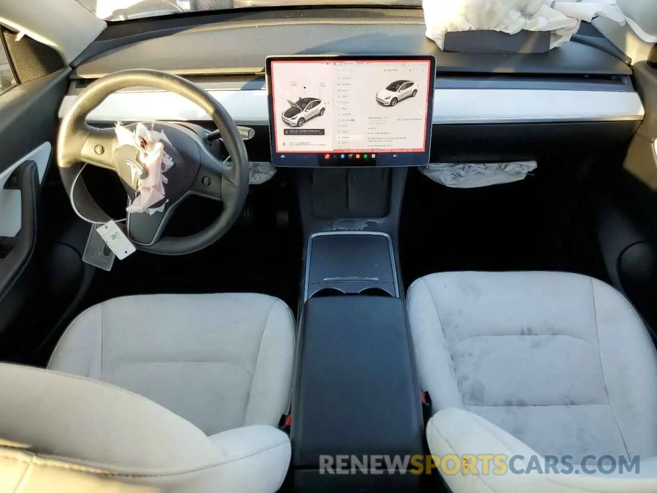 8 Photograph of a damaged car 5YJYGDEE7MF306730 TESLA MODEL Y 2021