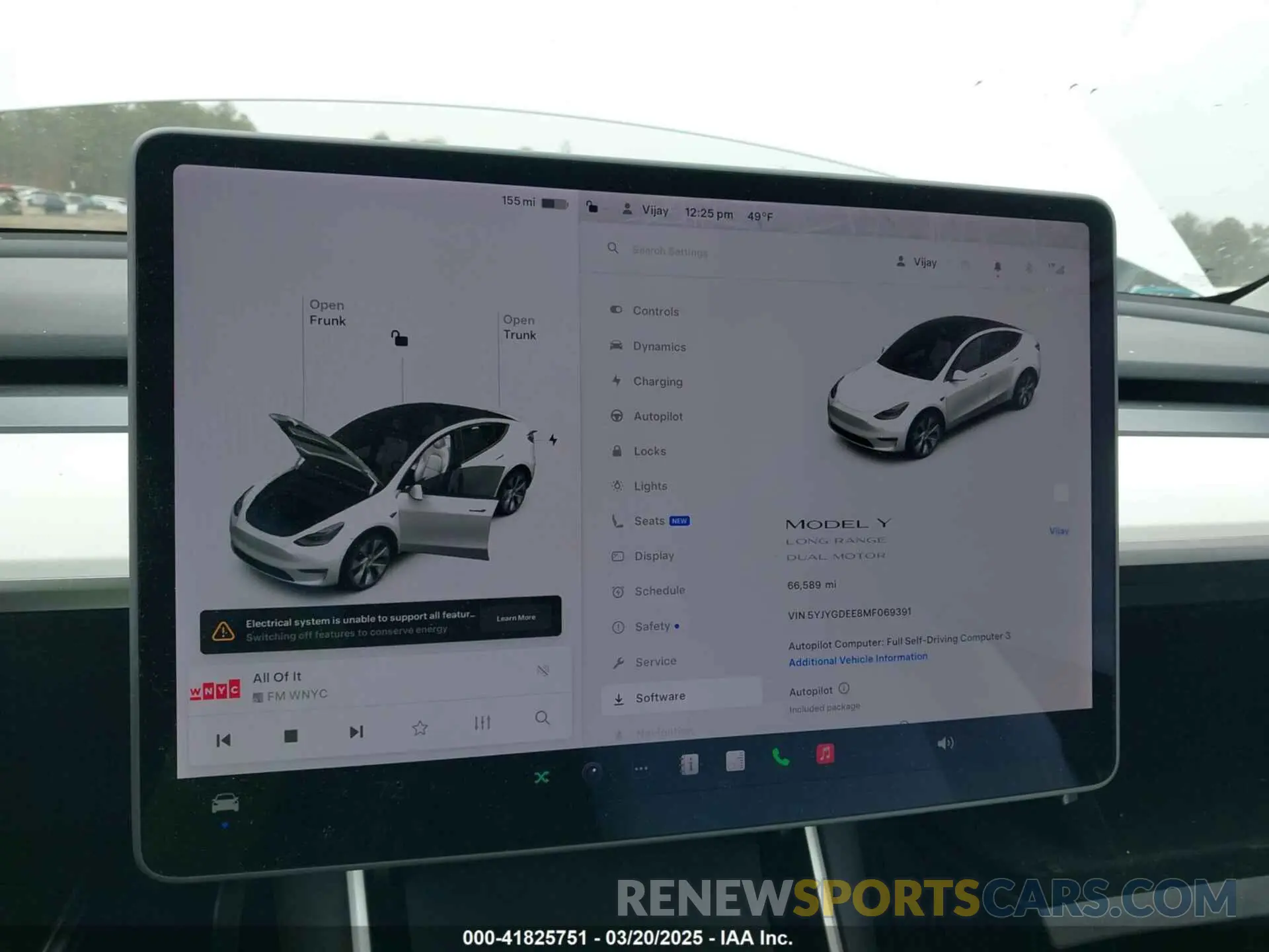 18 Photograph of a damaged car 5YJYGDEE8MF069391 TESLA MODEL Y 2021