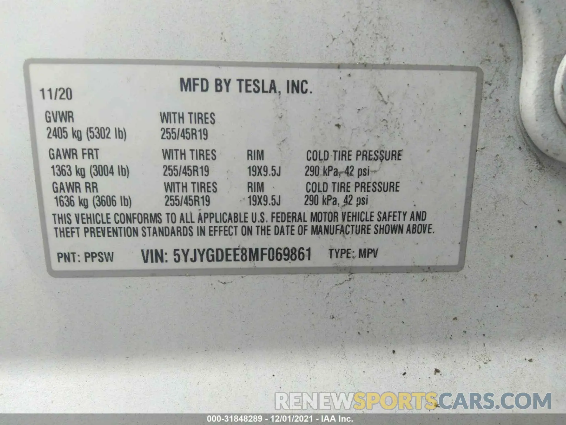 9 Photograph of a damaged car 5YJYGDEE8MF069861 TESLA MODEL Y 2021