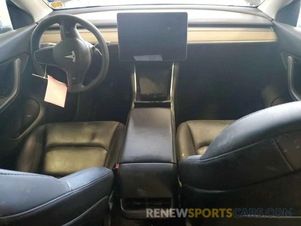 8 Photograph of a damaged car 5YJYGDEE8MF079631 TESLA MODEL Y 2021