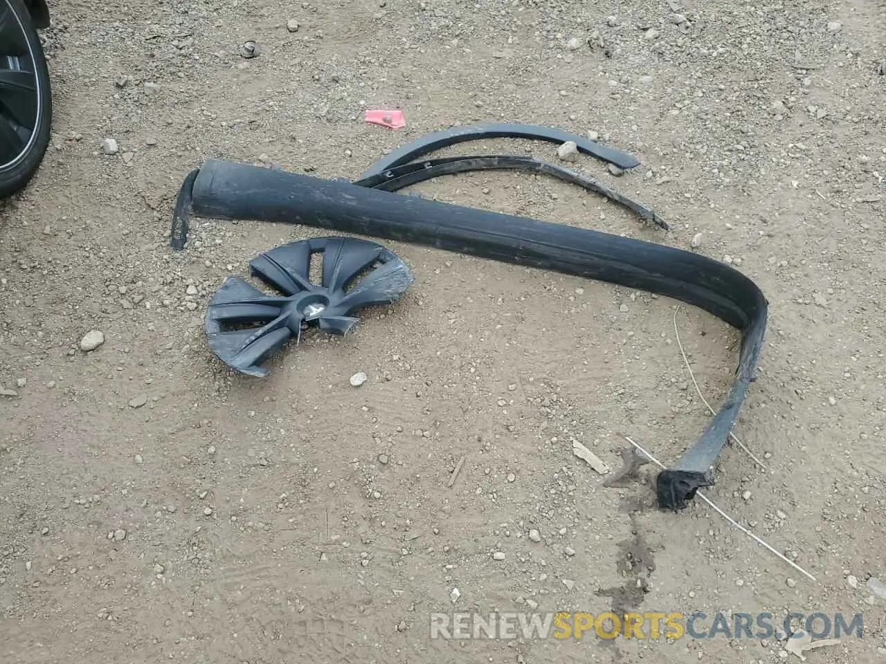 12 Photograph of a damaged car 5YJYGDEE8MF089463 TESLA MODEL Y 2021
