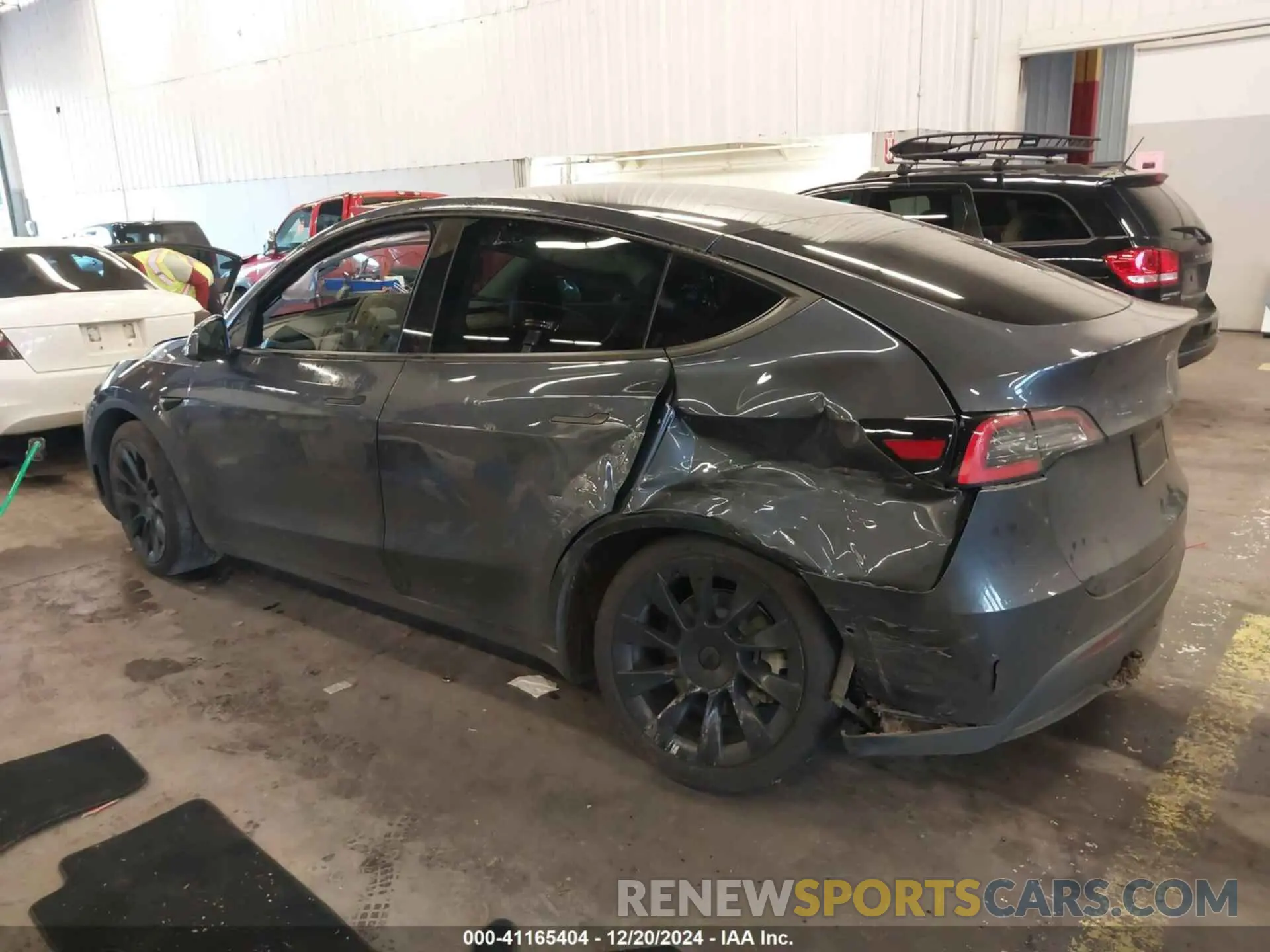 3 Photograph of a damaged car 5YJYGDEE8MF118380 TESLA MODEL Y 2021