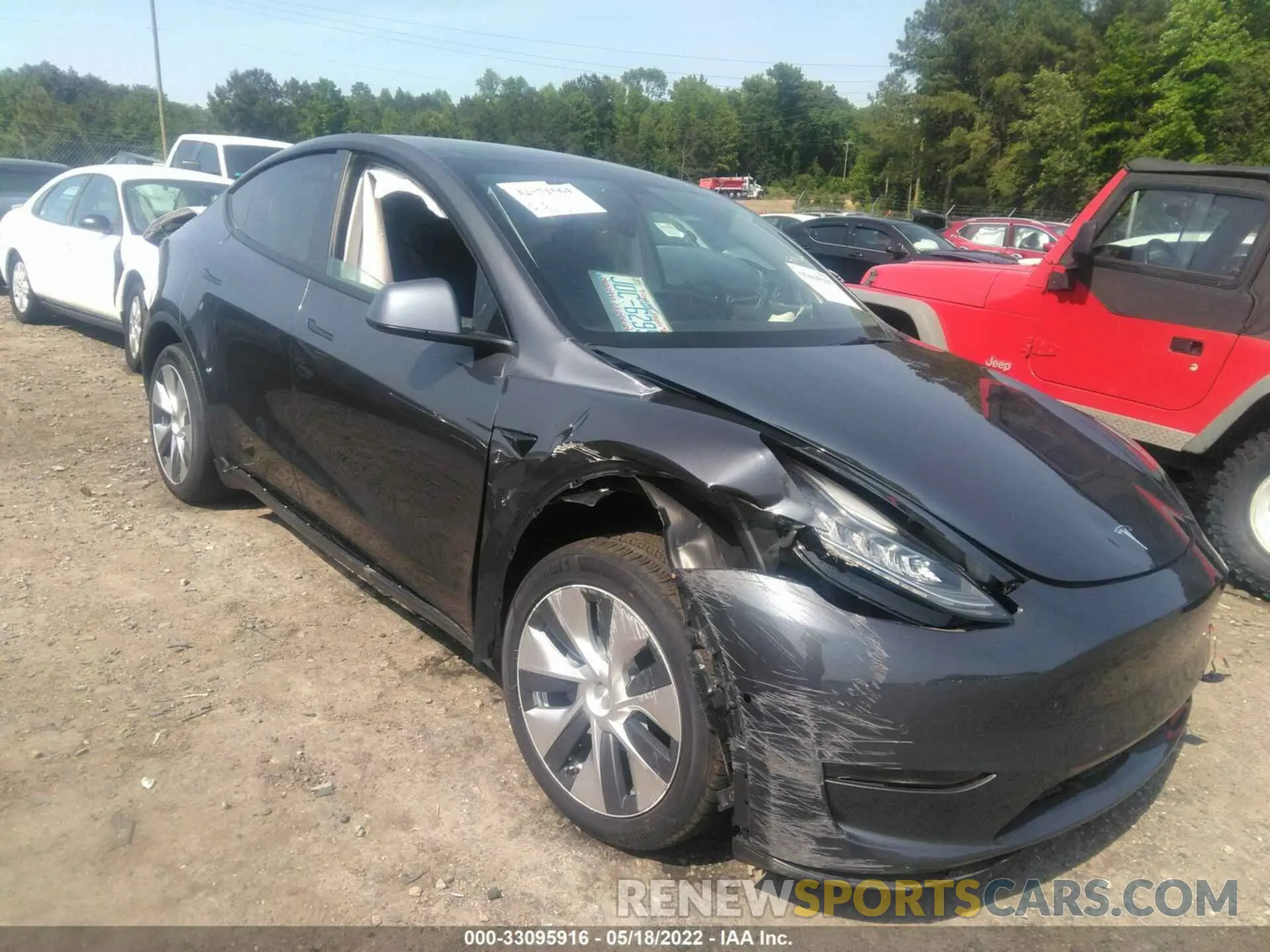 1 Photograph of a damaged car 5YJYGDEE8MF138337 TESLA MODEL Y 2021