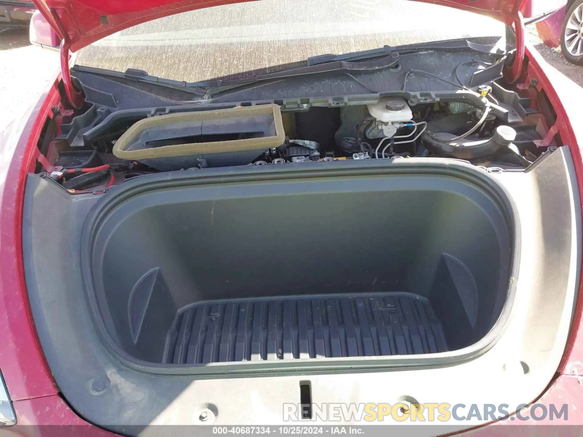 10 Photograph of a damaged car 5YJYGDEE8MF140458 TESLA MODEL Y 2021