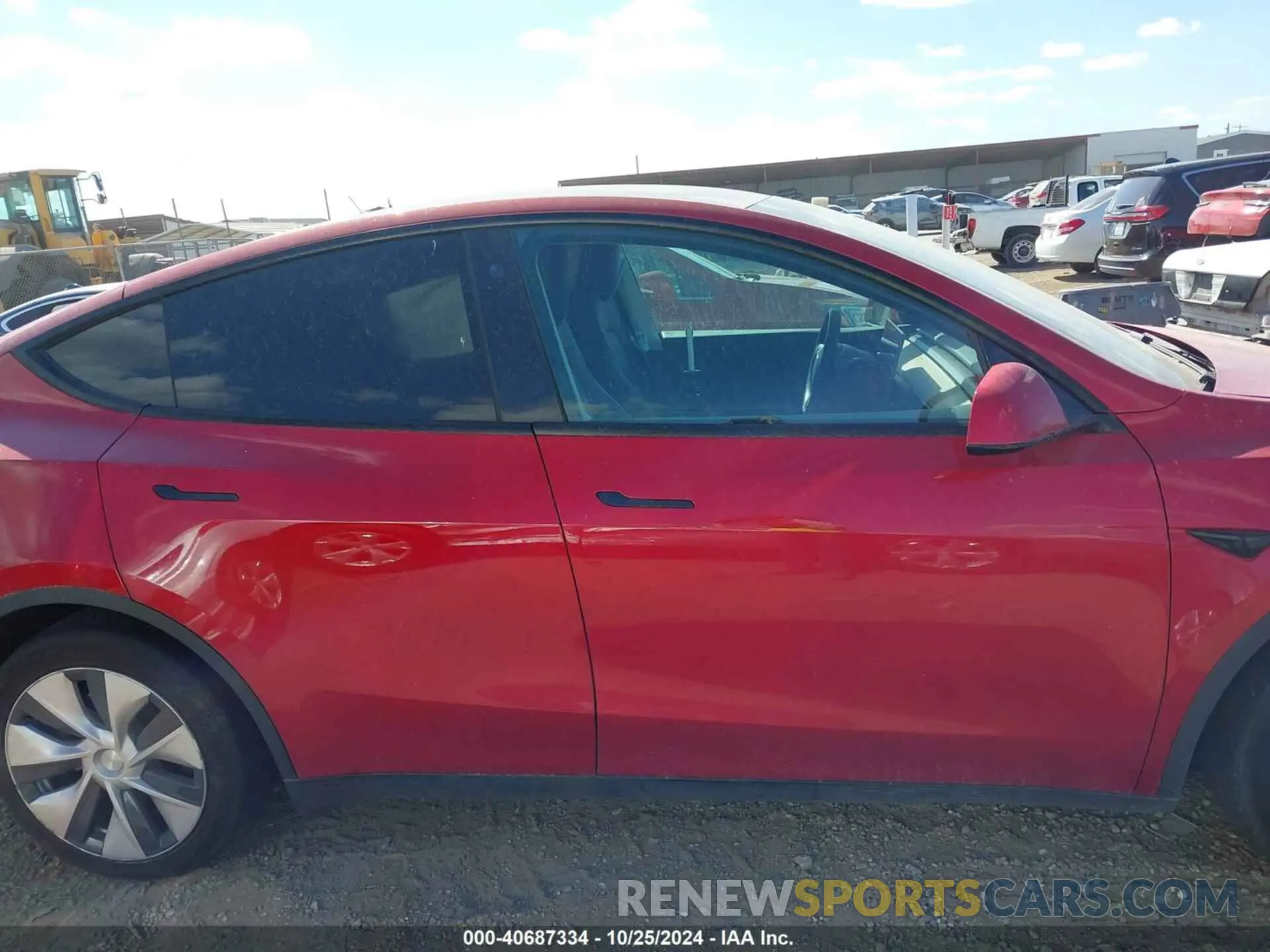 13 Photograph of a damaged car 5YJYGDEE8MF140458 TESLA MODEL Y 2021