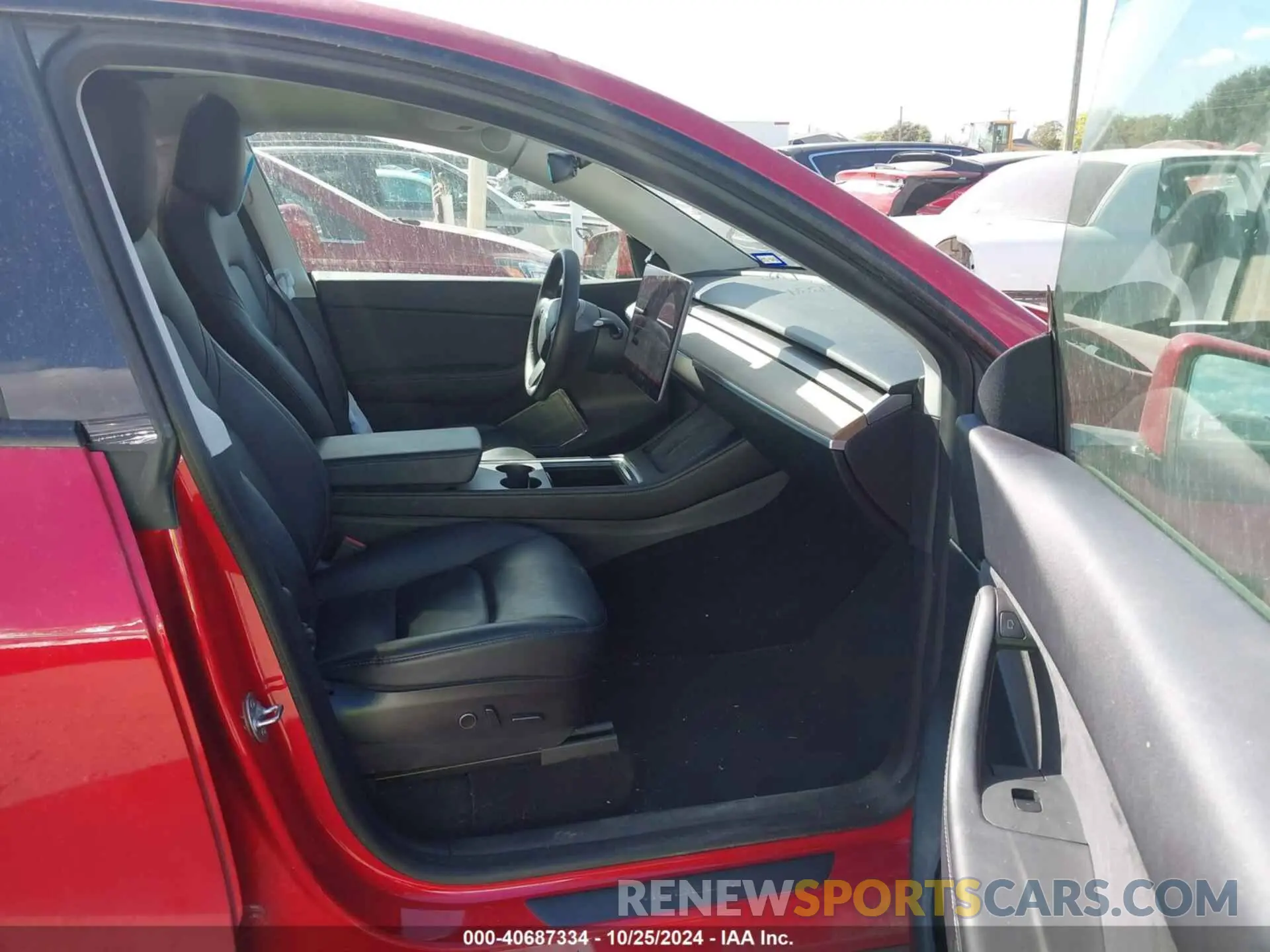 5 Photograph of a damaged car 5YJYGDEE8MF140458 TESLA MODEL Y 2021